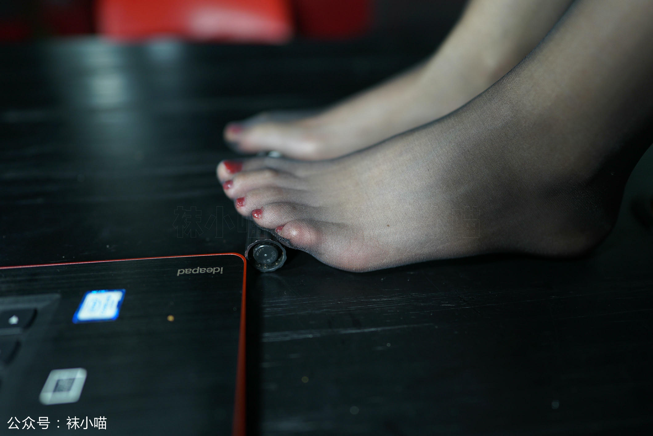 袜小喵 KT121 霸气职场范 [58P+52M]_第3集