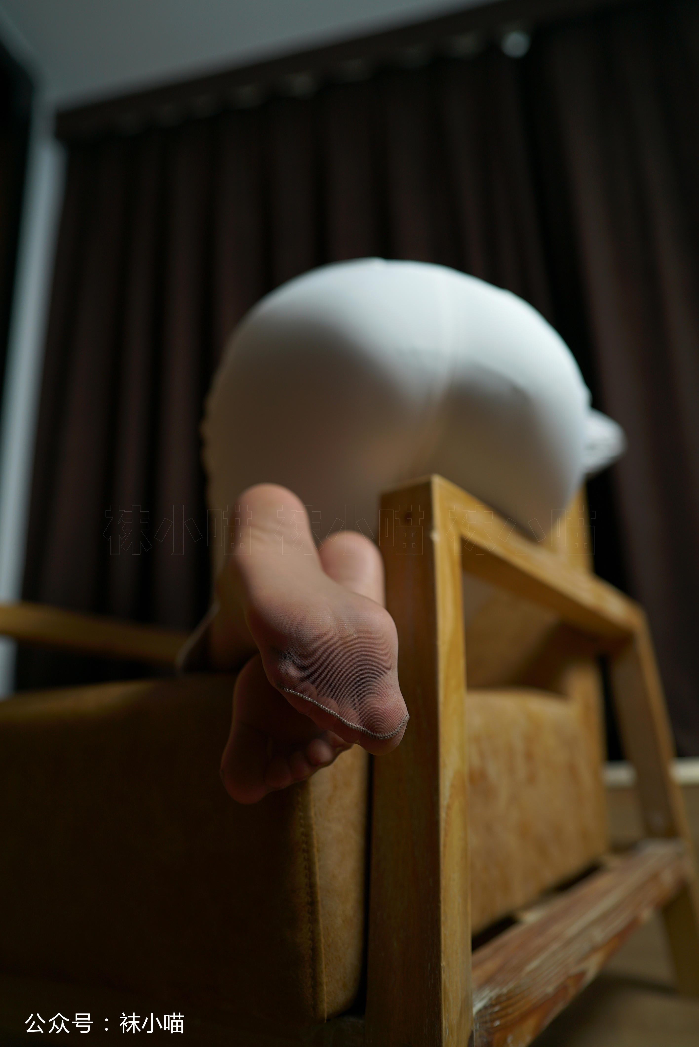 袜小喵 KT123 帅气纯白喵 [59P+44M]_第3集