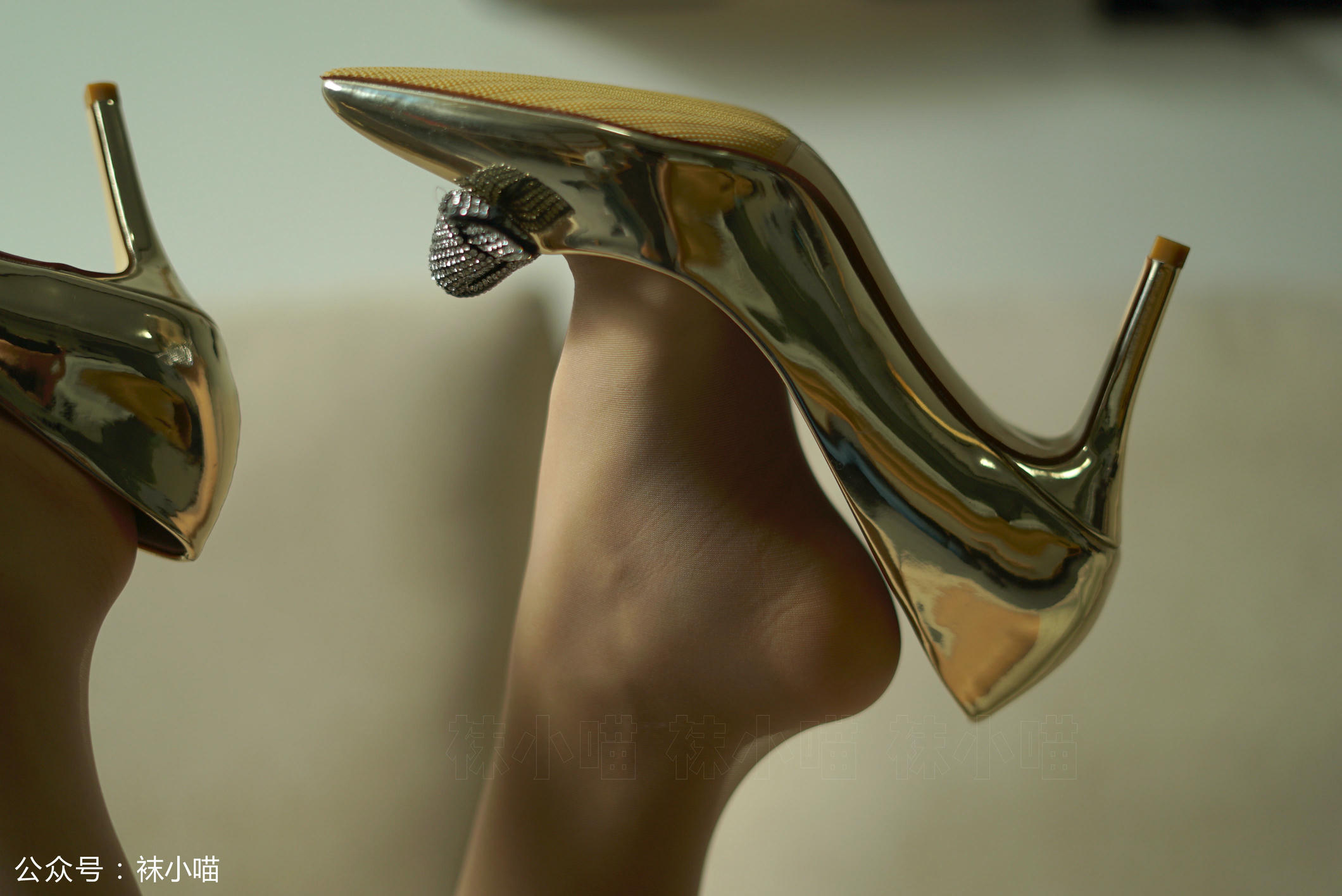 袜小喵 KT125 初冬的毛衣裙 [59P+45M]_第2集