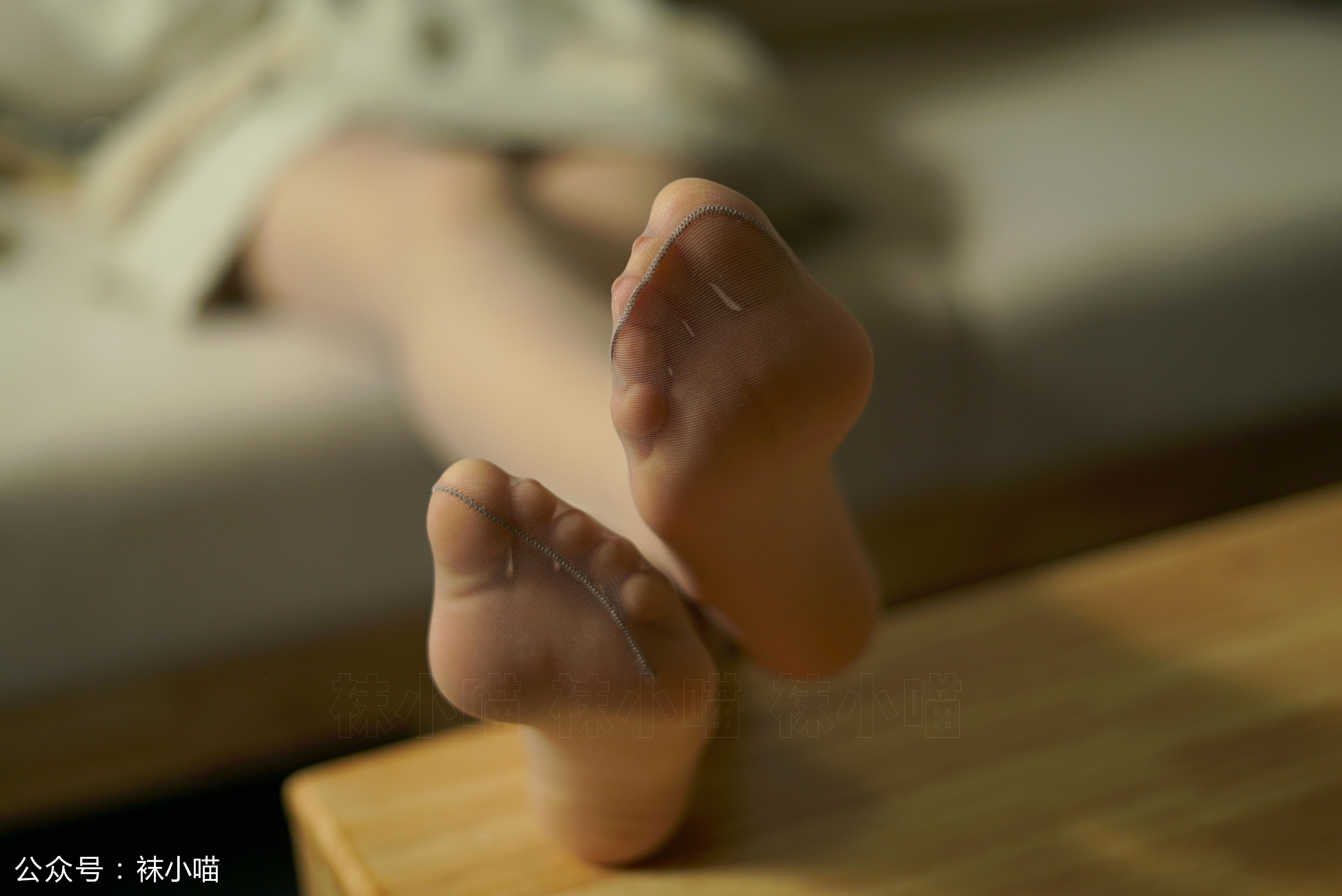 袜小喵 KT125 初冬的毛衣裙 [59P+45M]_第3集