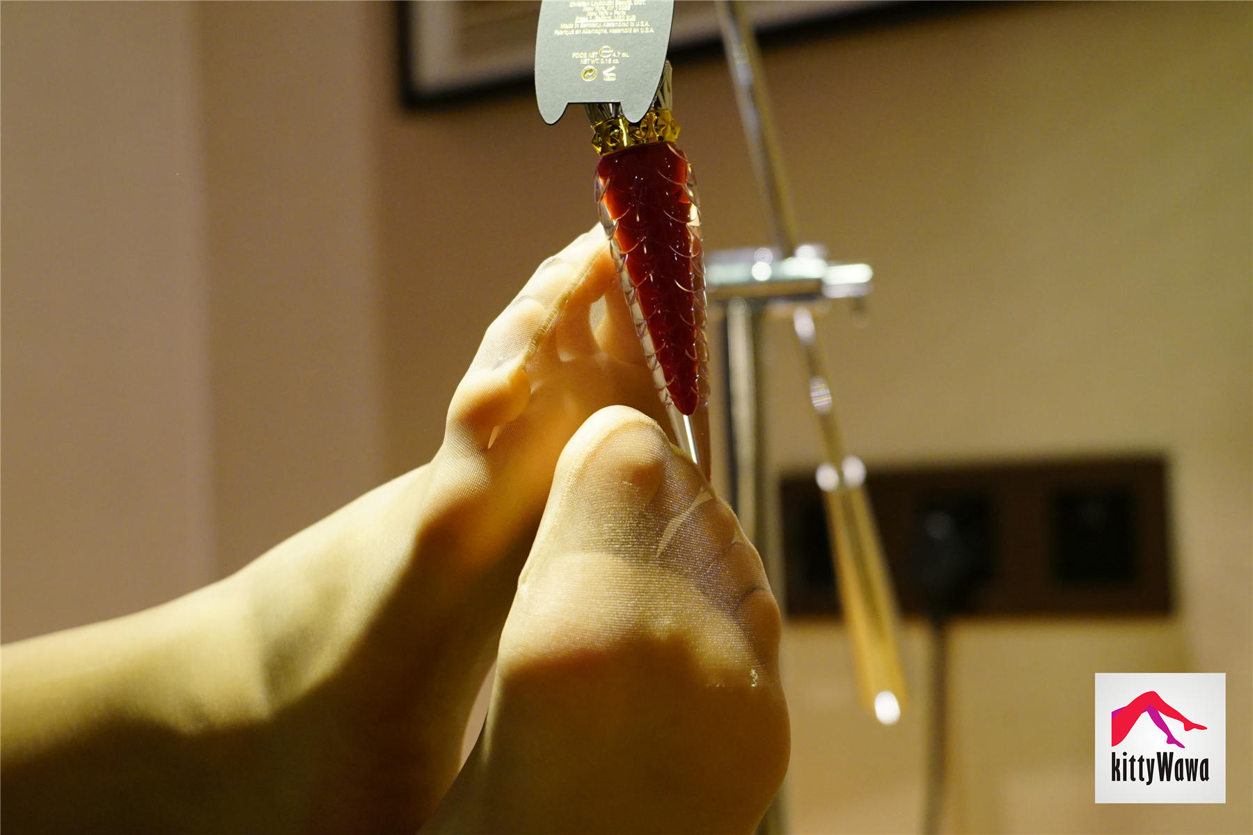 袜小喵 KT013 萝卜丁与浴袍 [99P+21M]_第3集