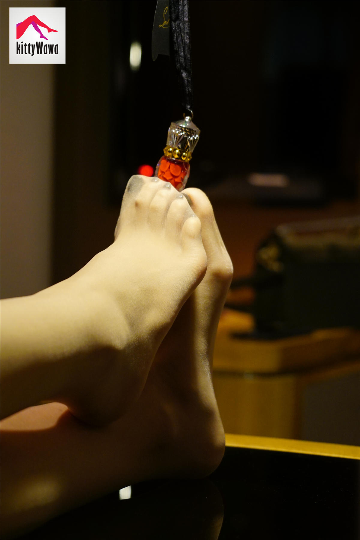 袜小喵 KT013 萝卜丁与浴袍 [99P+21M]_第3集