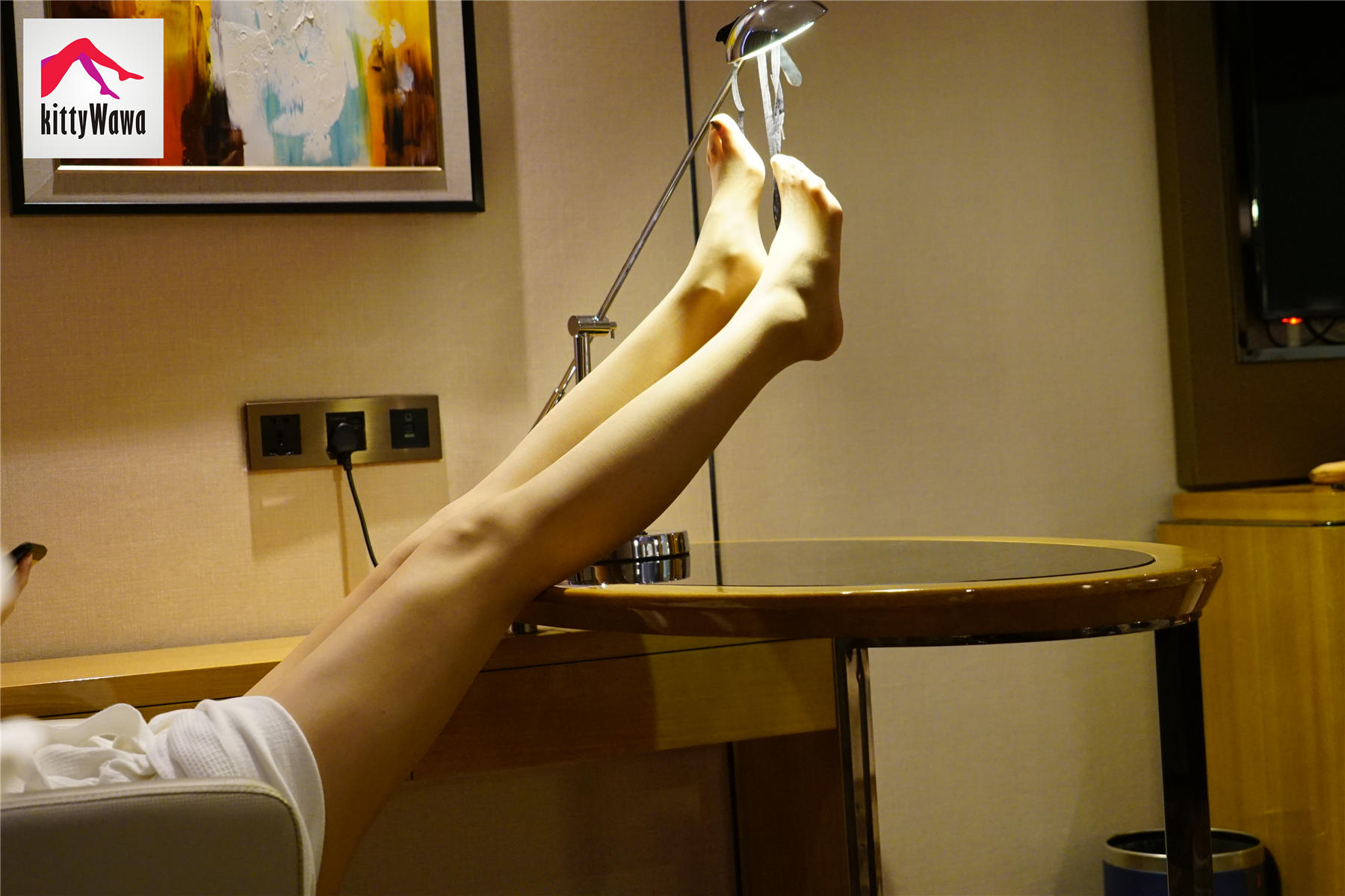 袜小喵 KT013 萝卜丁与浴袍 [99P+21M]_第4集