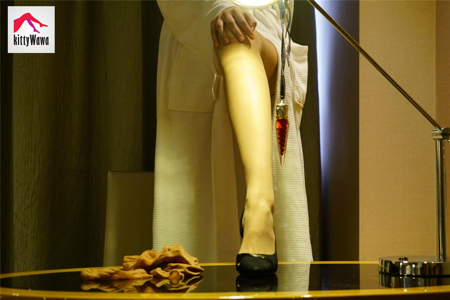 袜小喵 KT013 萝卜丁与浴袍 [99P+21M]_第4集