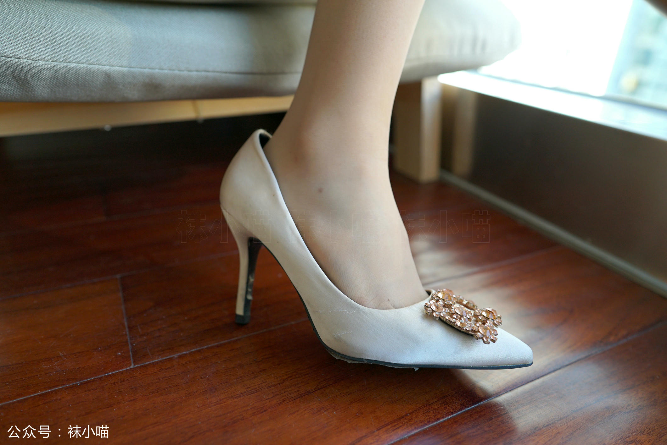 袜小喵 KT132 暖色竖条纹 [59P+52M]_第2集