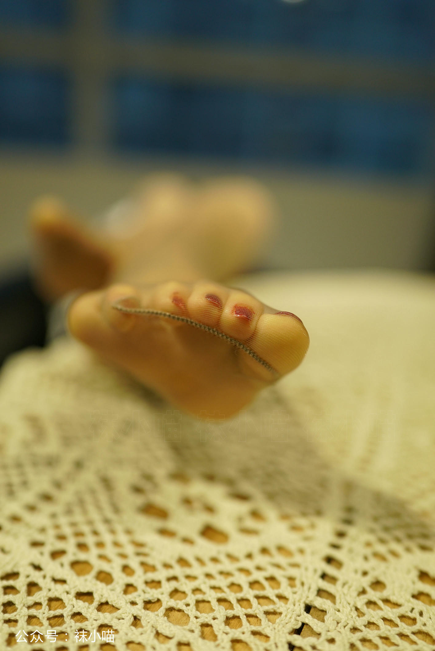 袜小喵 KT136 L总监的裤里丝 [59P+37M]_第3集