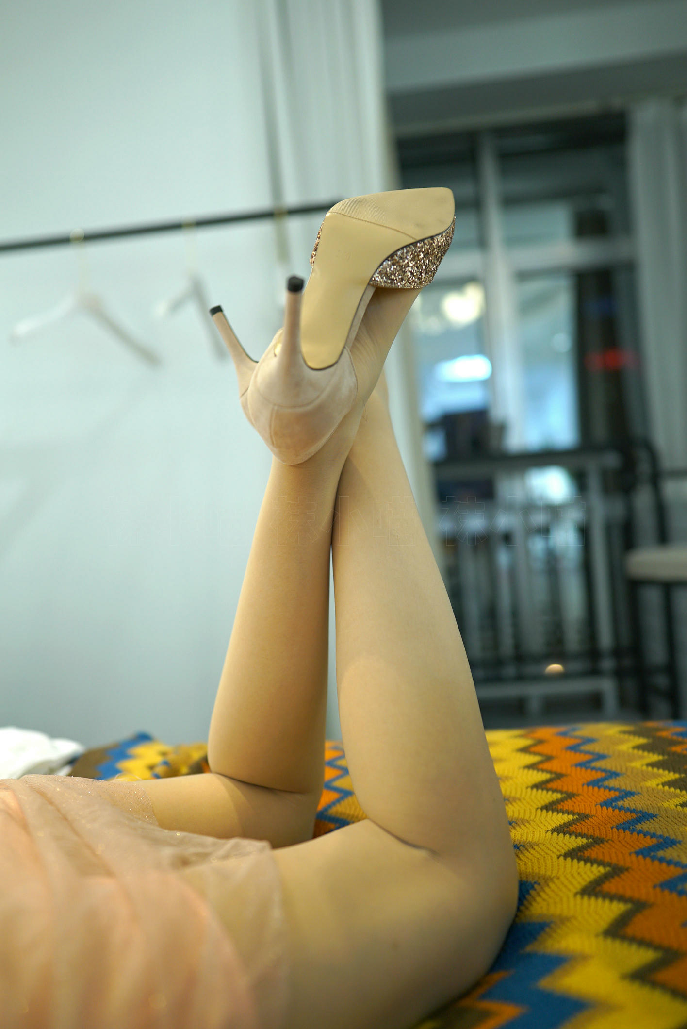 袜小喵 KT138 撩人粉 [59P+62M]_第1集