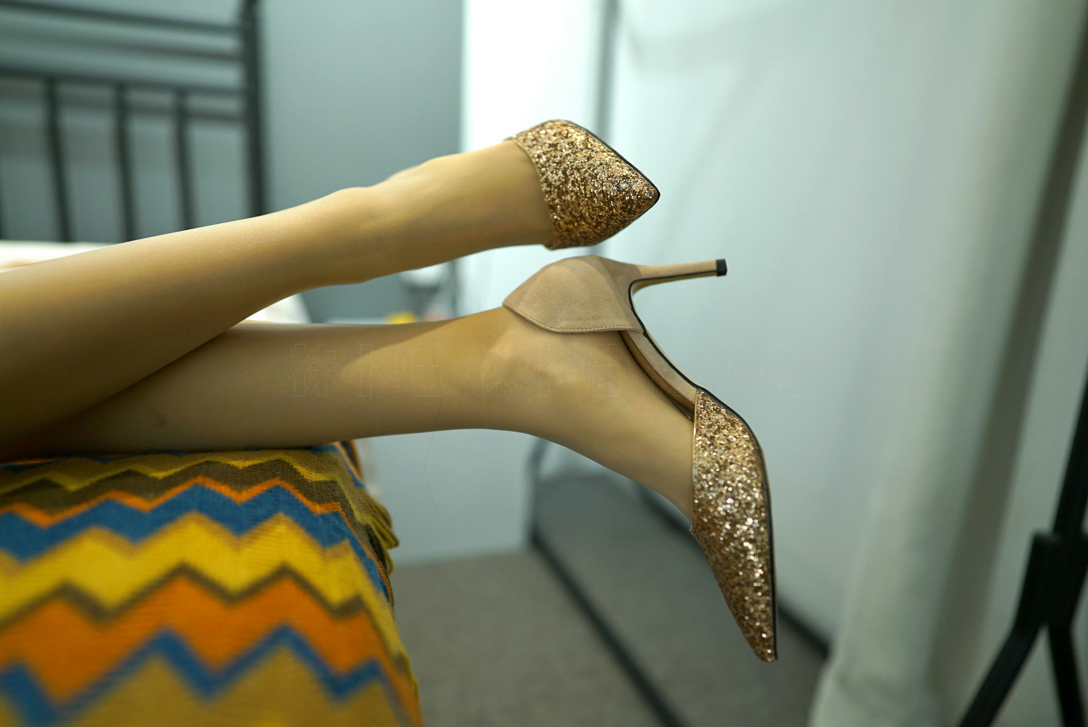 袜小喵 KT138 撩人粉 [59P+62M]_第1集