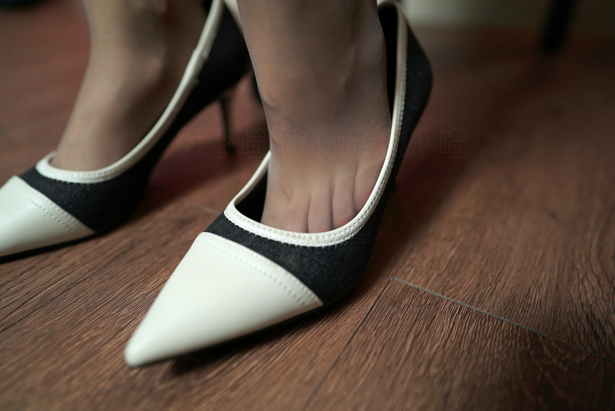 袜小喵 KT142 黑灰配 [60P+50M]_第3集