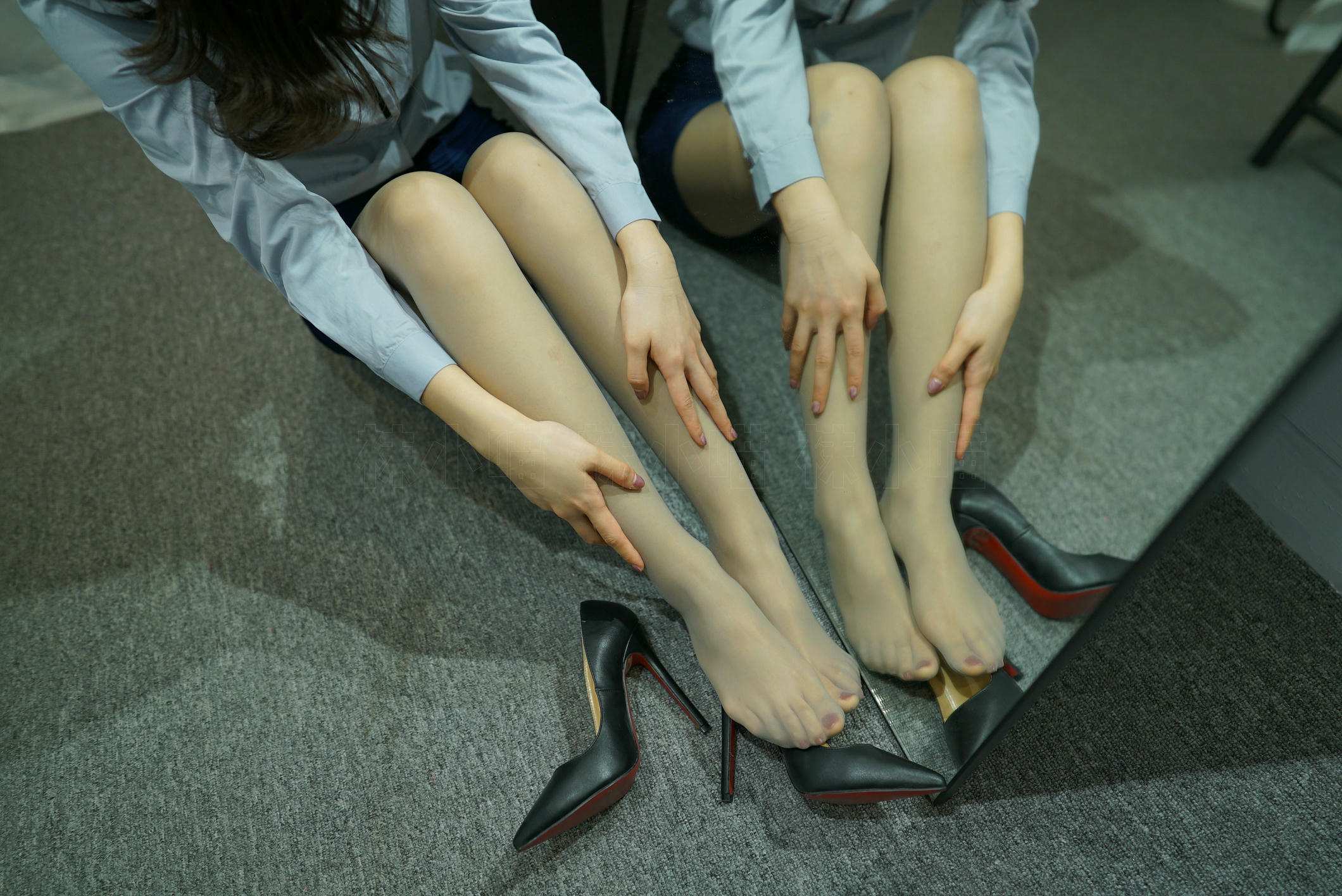 袜小喵 KT145 镜中我 [60P+49M]_第2集