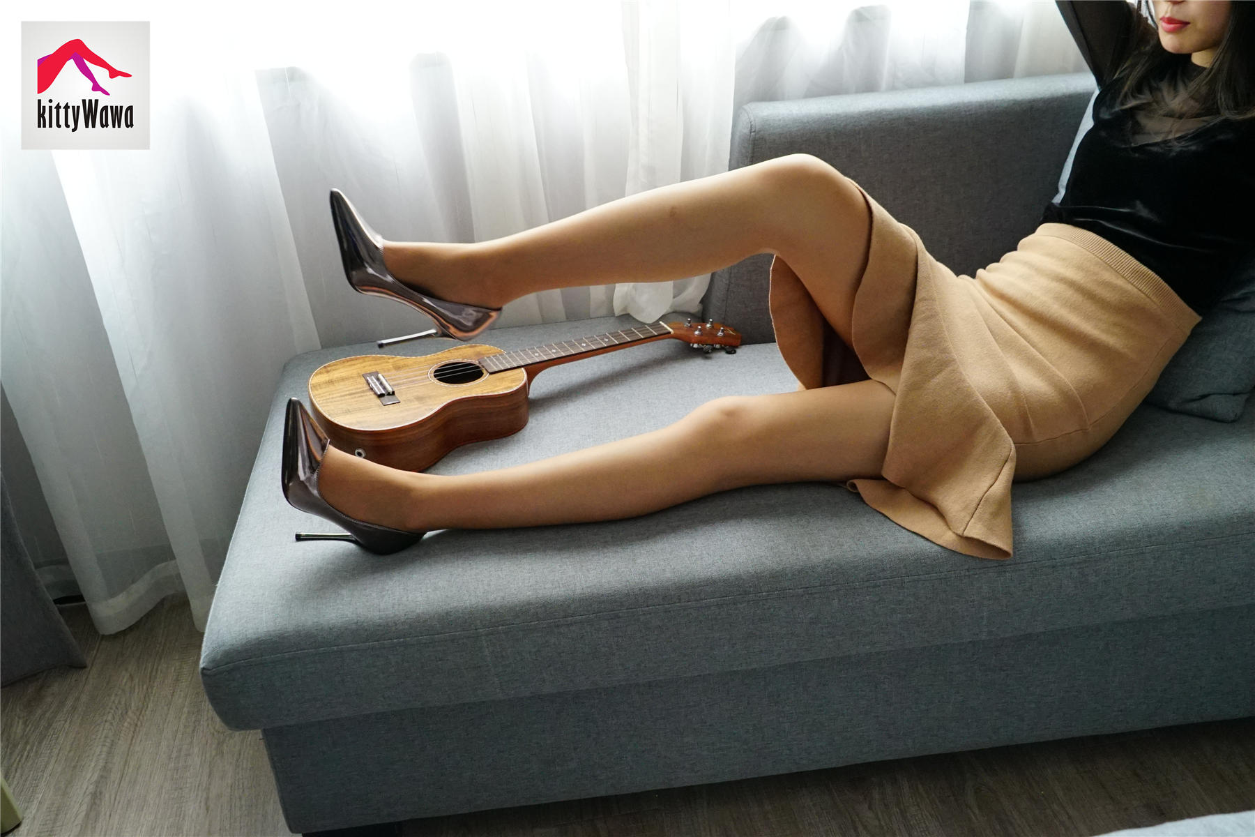 袜小喵 KT015 不会弹琴的小仙女 [99P+27M]_第1集