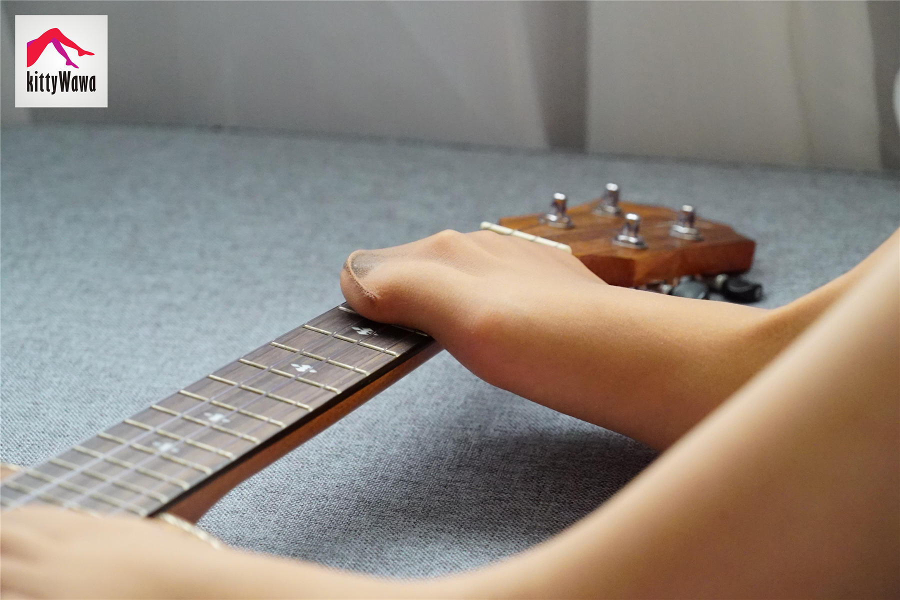 袜小喵 KT015 不会弹琴的小仙女 [99P+27M]_第3集