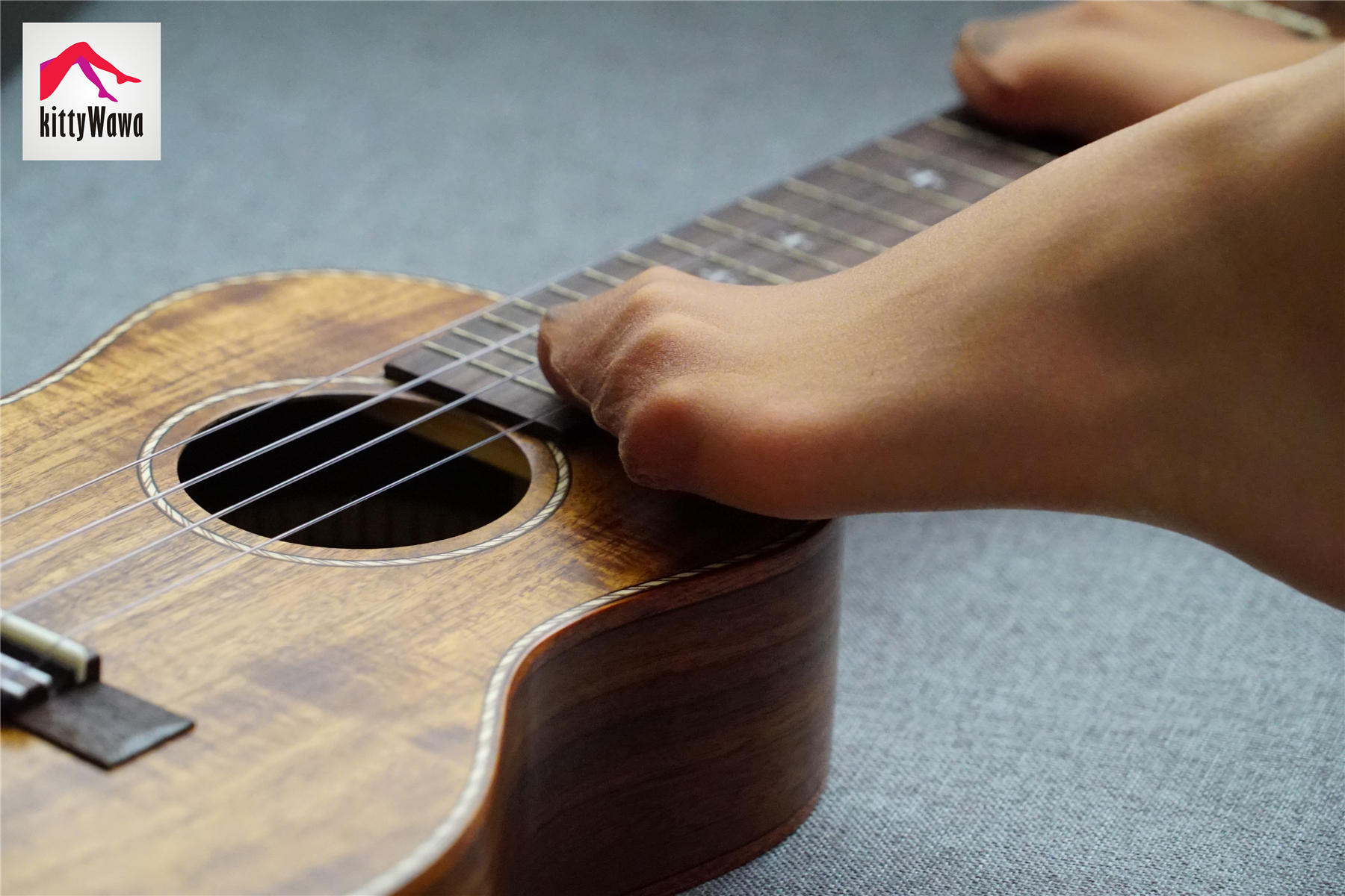 袜小喵 KT015 不会弹琴的小仙女 [99P+27M]_第4集