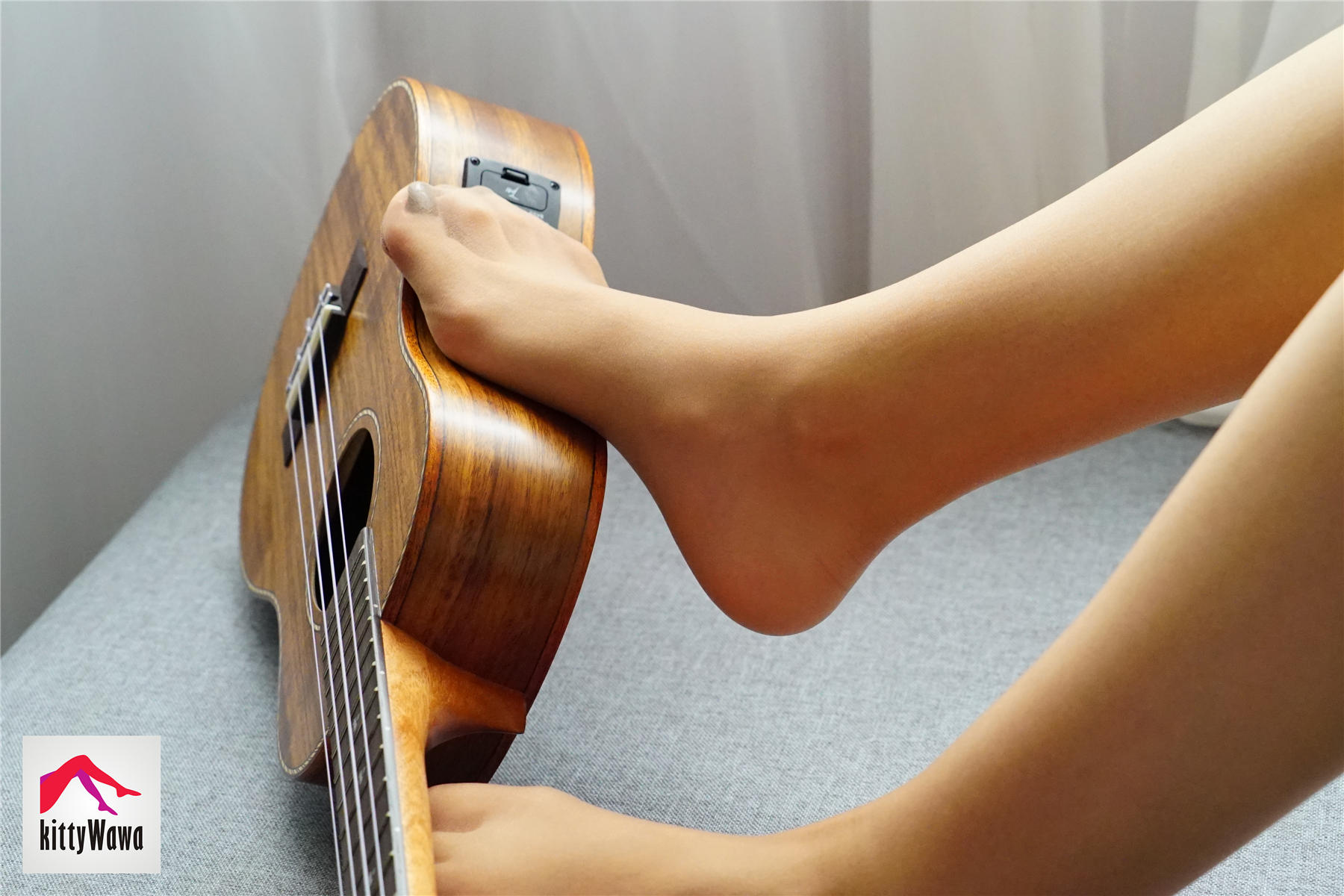 袜小喵 KT015 不会弹琴的小仙女 [99P+27M]_第4集