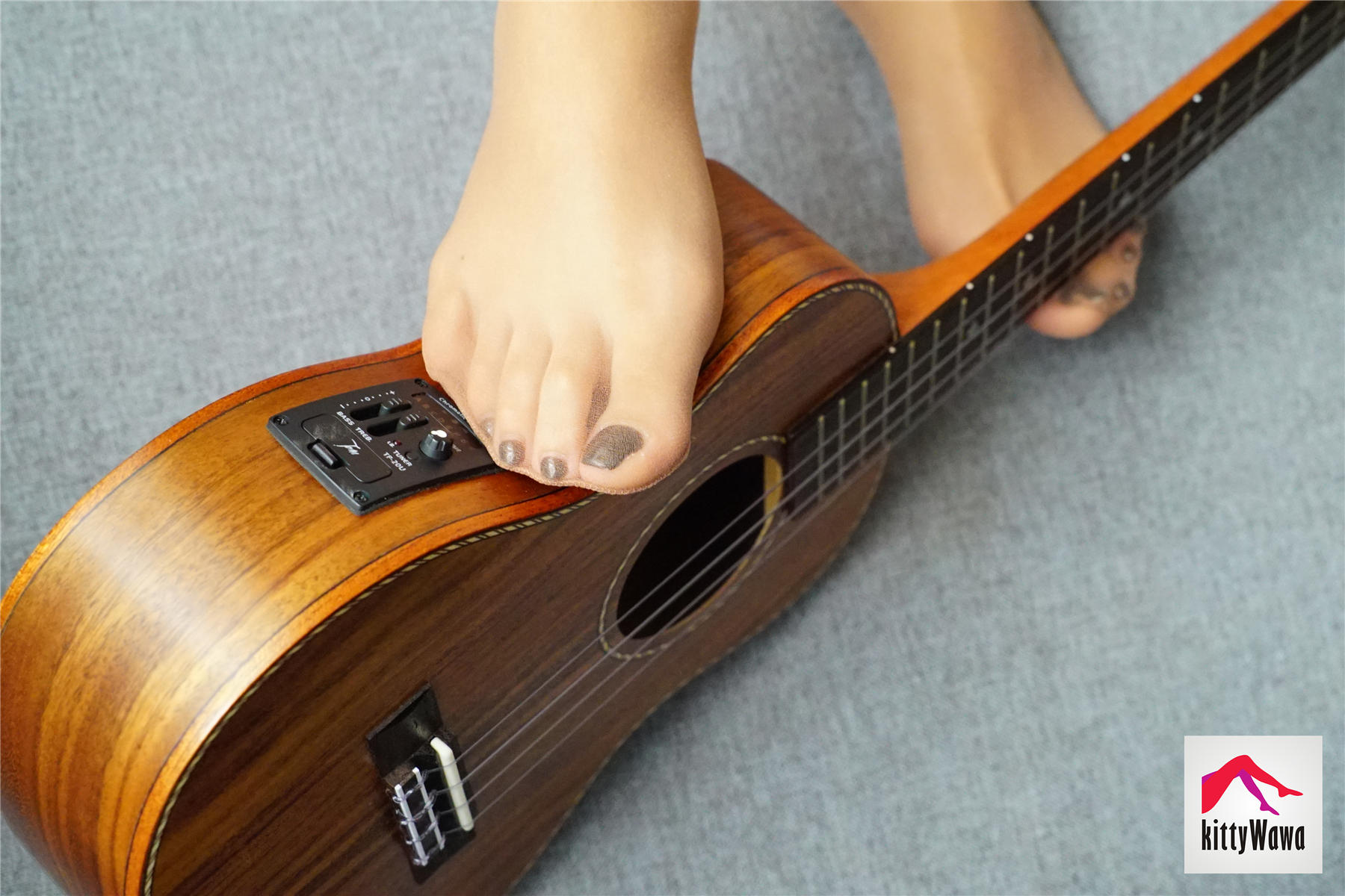 袜小喵 KT015 不会弹琴的小仙女 [99P+27M]_第4集