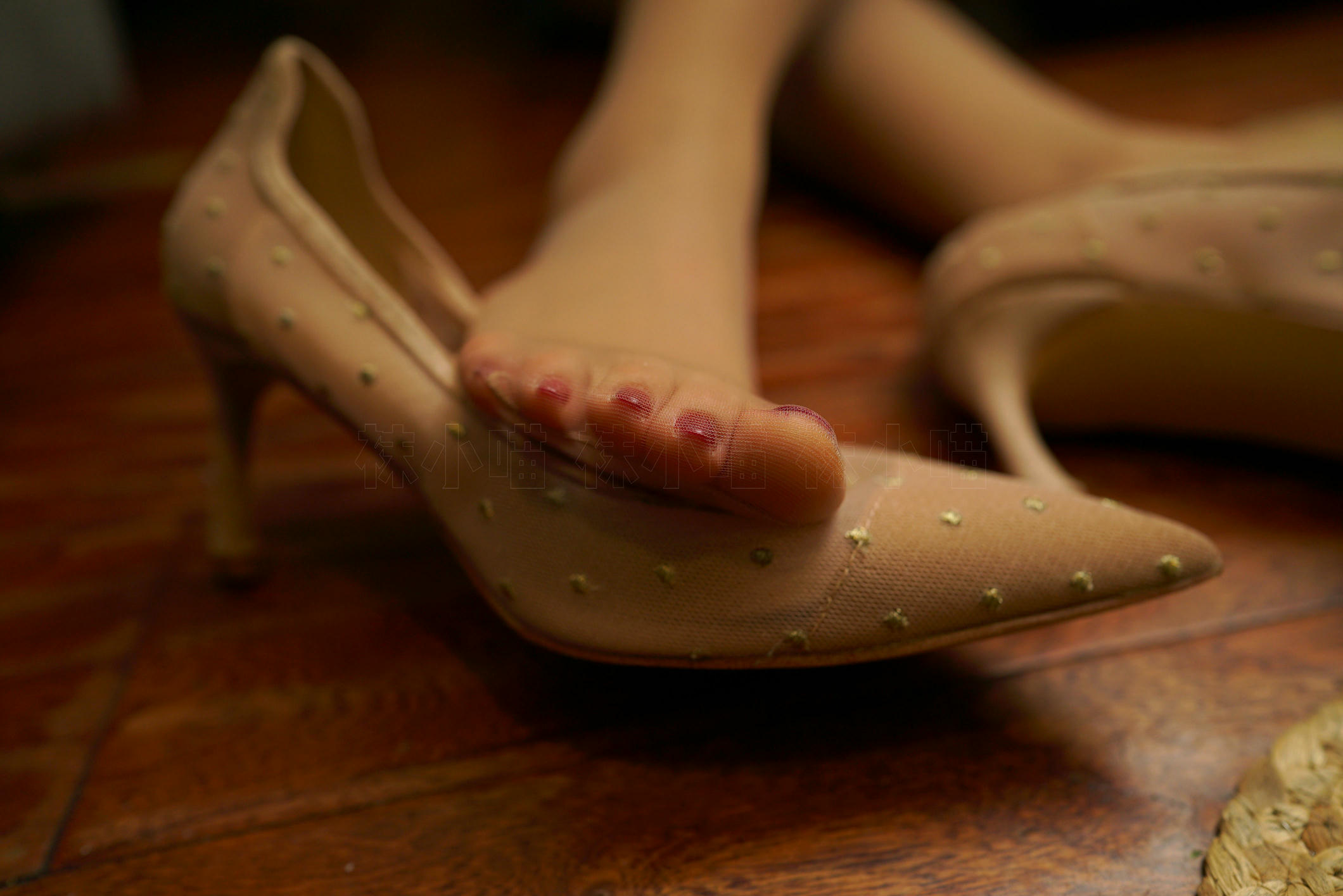 袜小喵 KT156 若隐若现 [58P+64M]_第3集