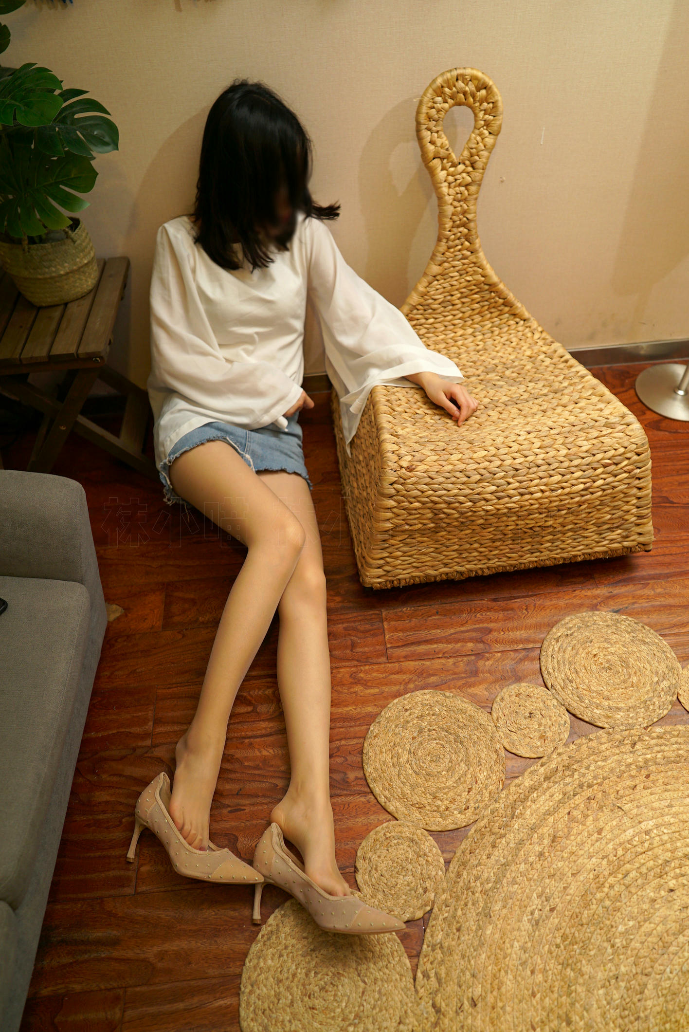 袜小喵 KT156 若隐若现 [58P+64M]_第3集