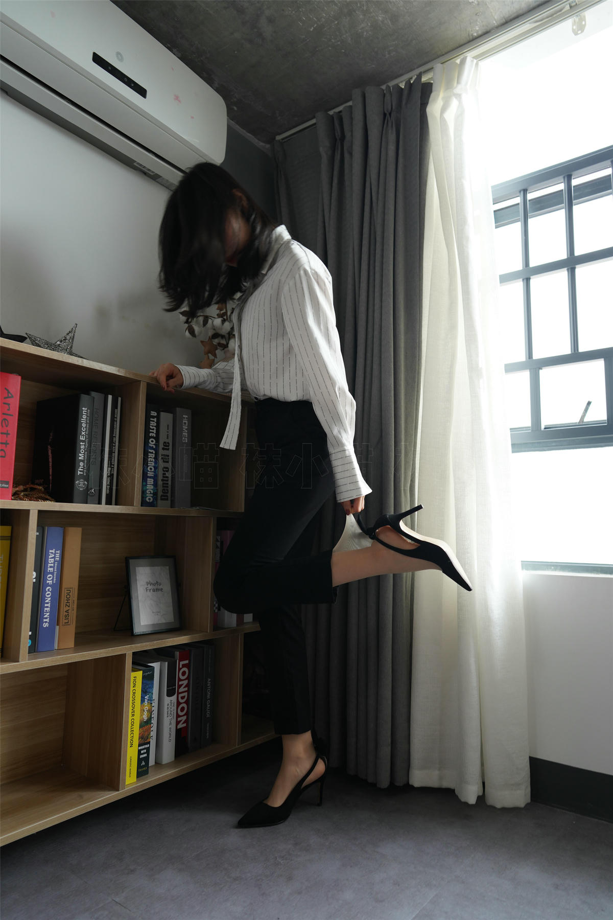 袜小喵 KT168 吃我一脚 [60P+75M]_第2集