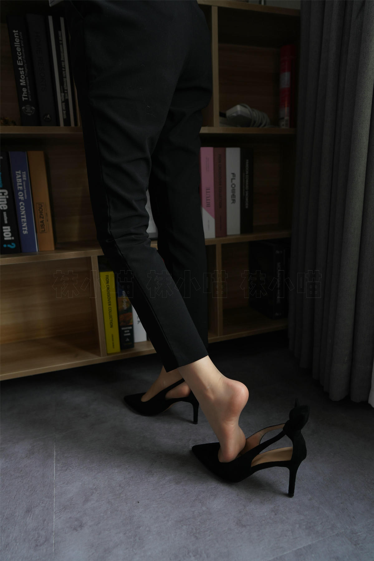 袜小喵 KT168 吃我一脚 [60P+75M]_第2集