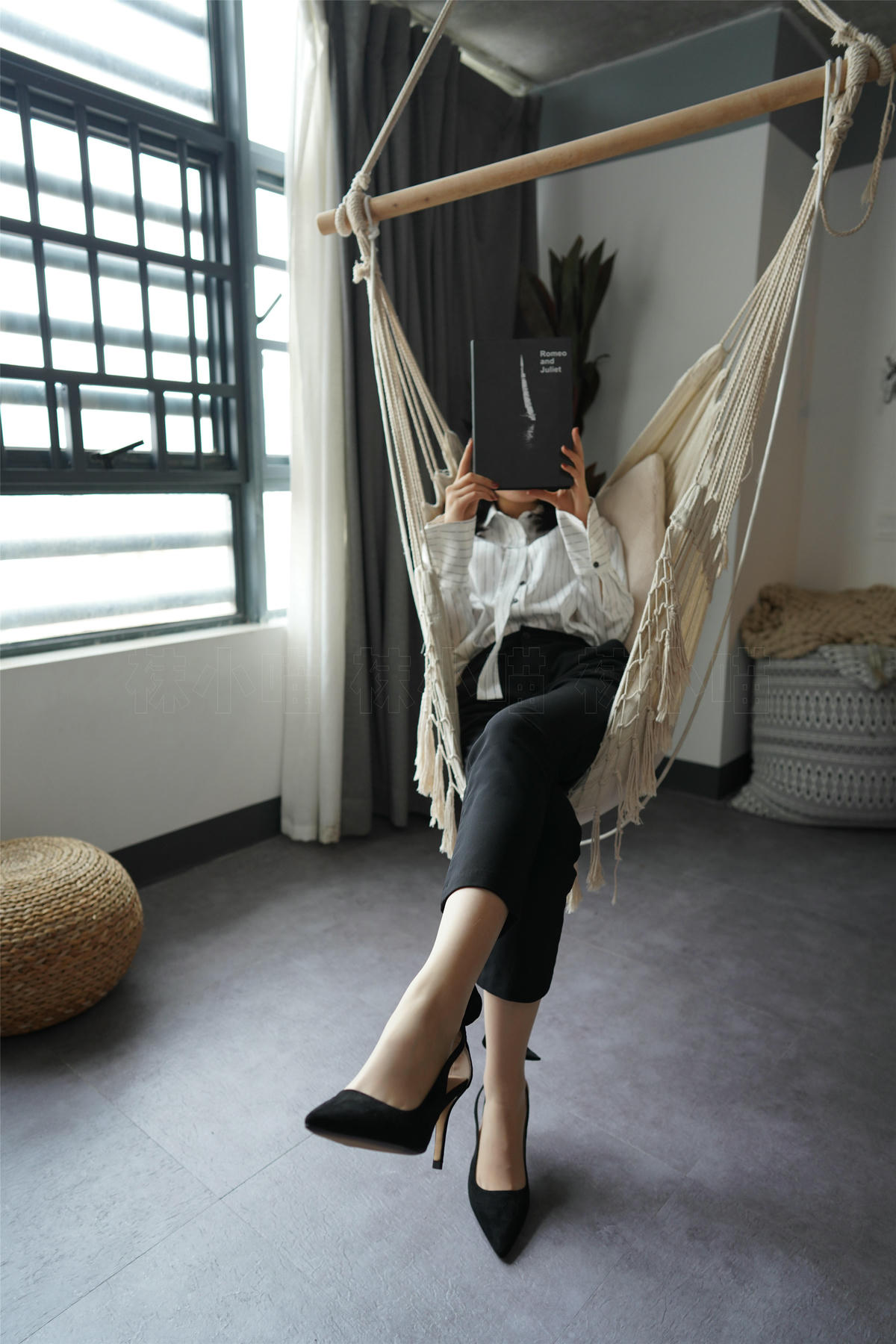 袜小喵 KT168 吃我一脚 [60P+75M]_第1集