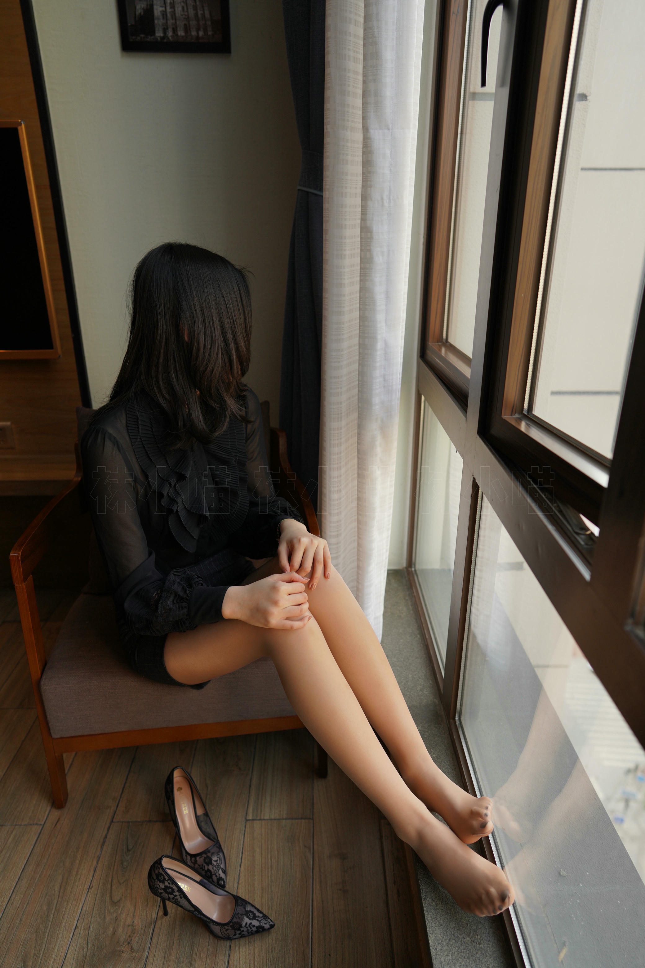 袜小喵 KT172 窗前玩个丝 [60P1V+379M]_第2集