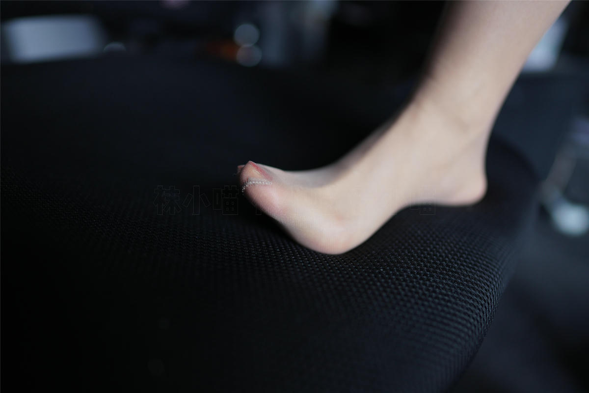 袜小喵 KT176 窥探女上司 [60P+89M]_第2集