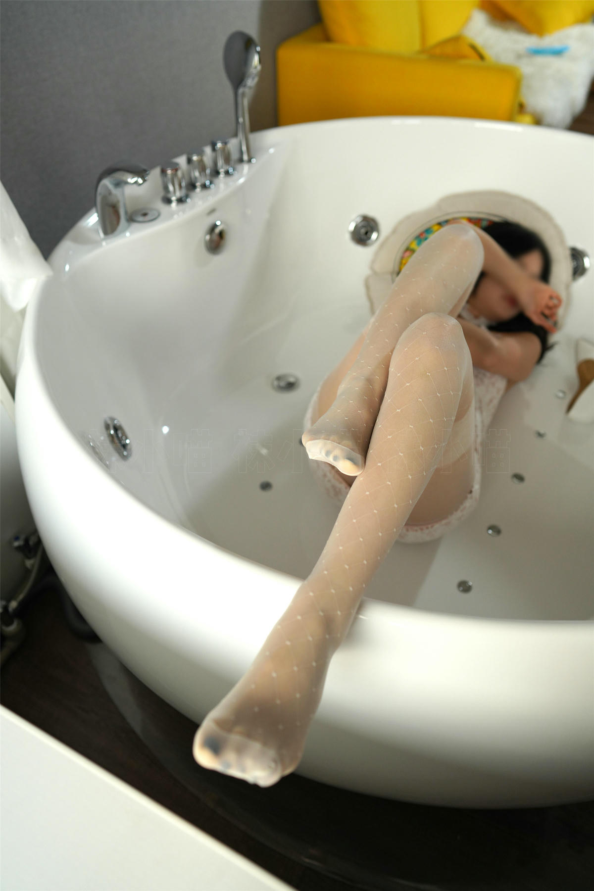 袜小喵 KT184 给腿保个健 [60P1V+762M]_第2集