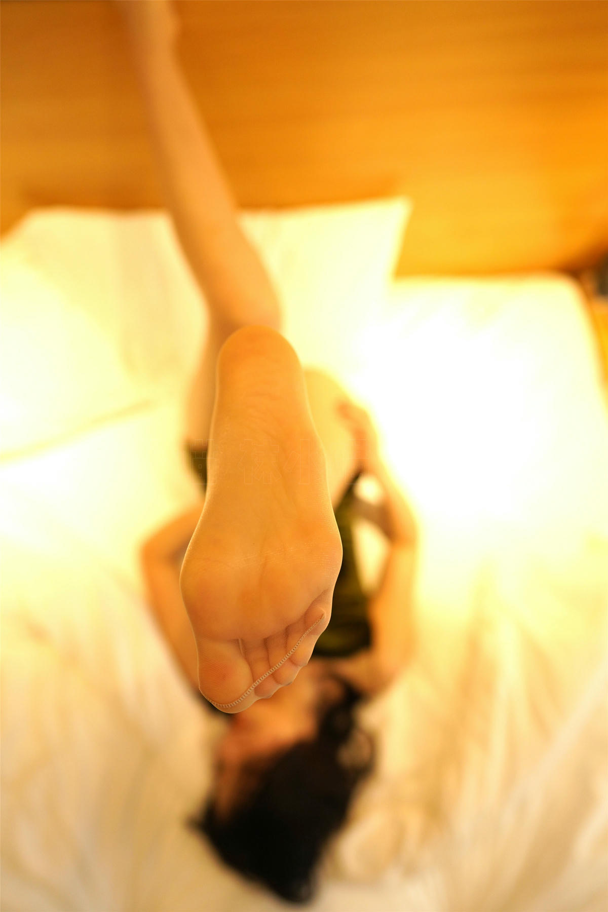 袜小喵 KT185 斩男高叉裙 [60P+74M]_第3集