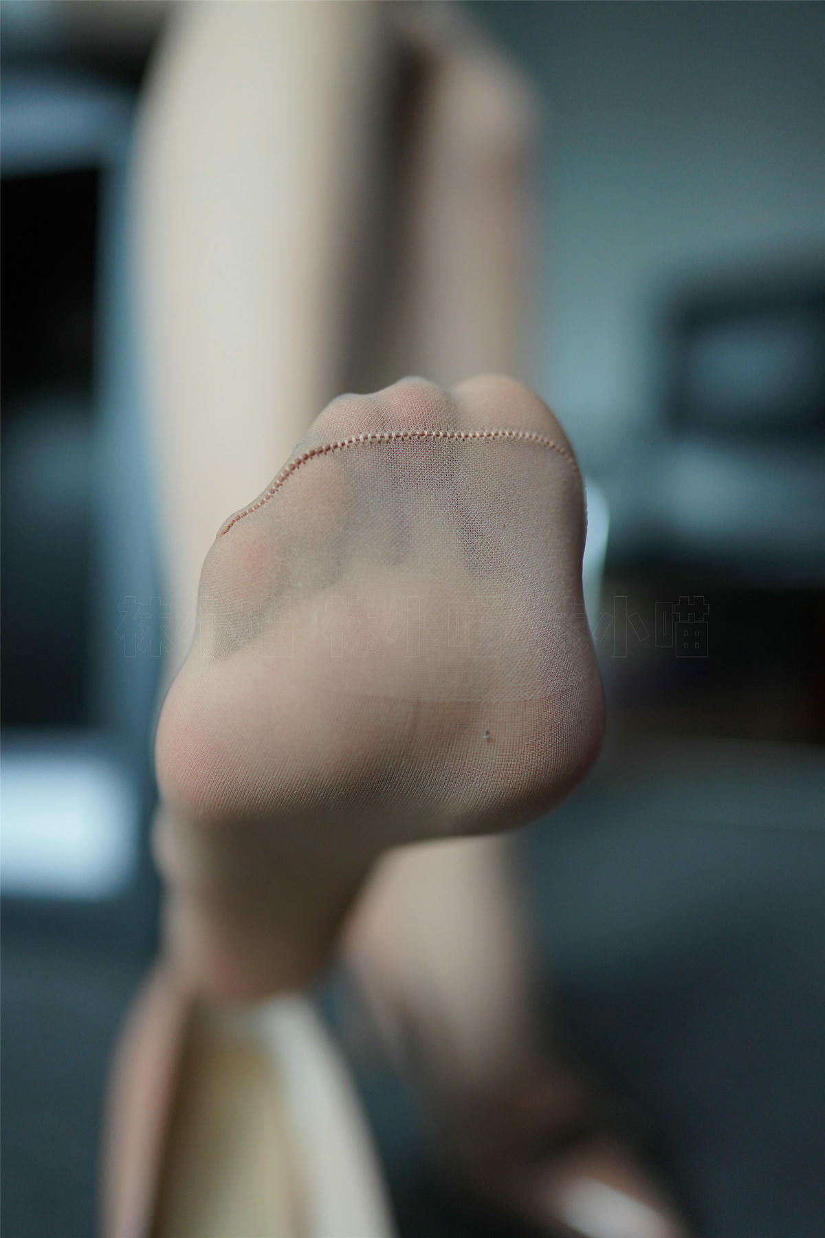 袜小喵 KT186 沉迷L总监 [60P+67M]_第2集