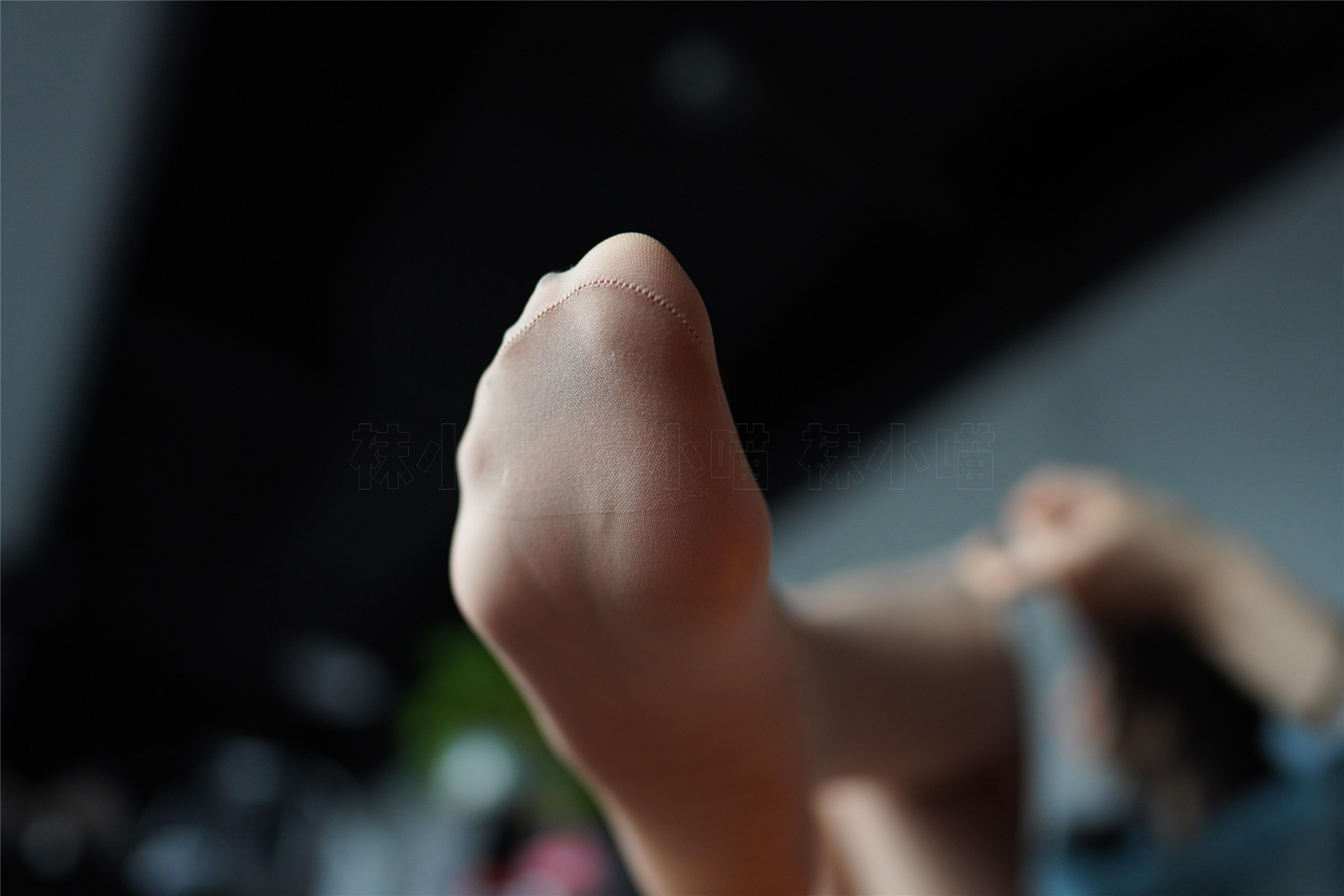 袜小喵 KT186 沉迷L总监 [60P+67M]_第3集