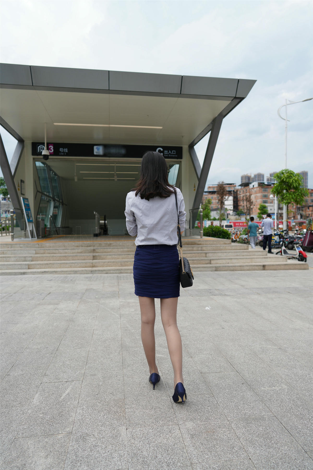 袜小喵 KT187 地铁偶遇 [60P+100M]_第1集