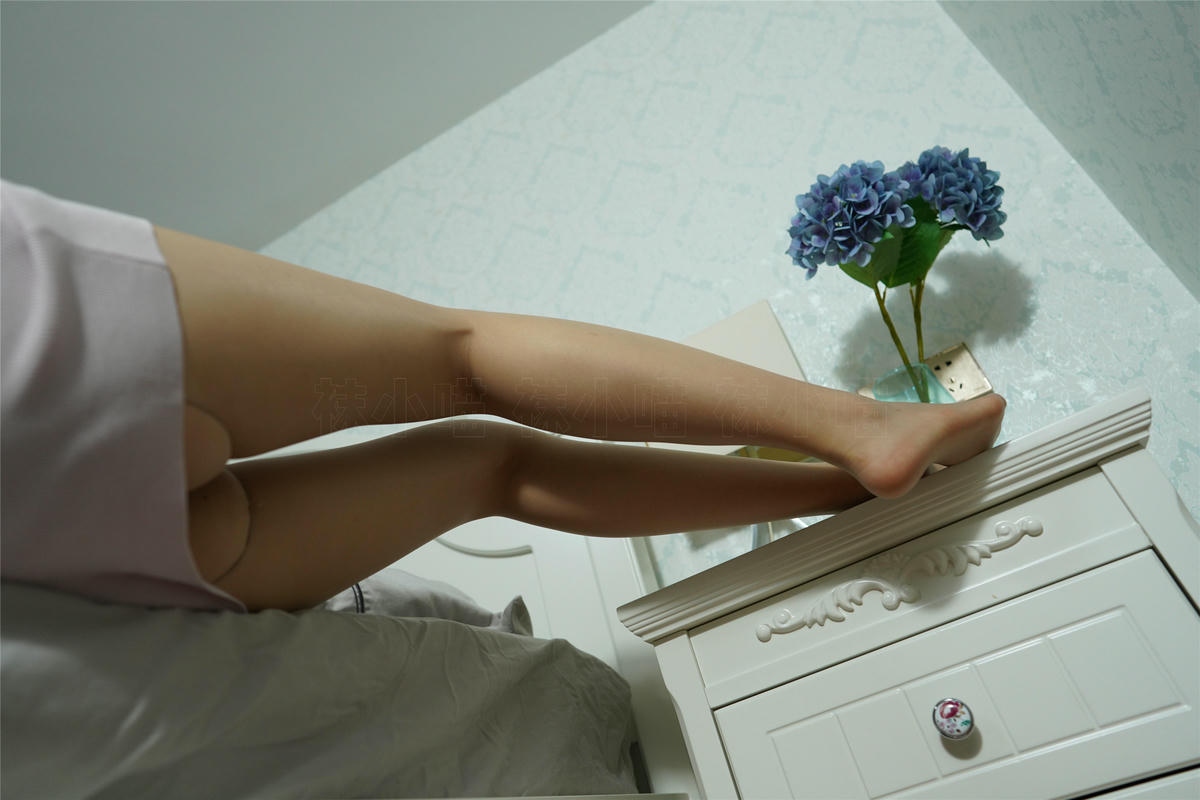 袜小喵 KT189 一个人的房间 [60P+81M]_第3集