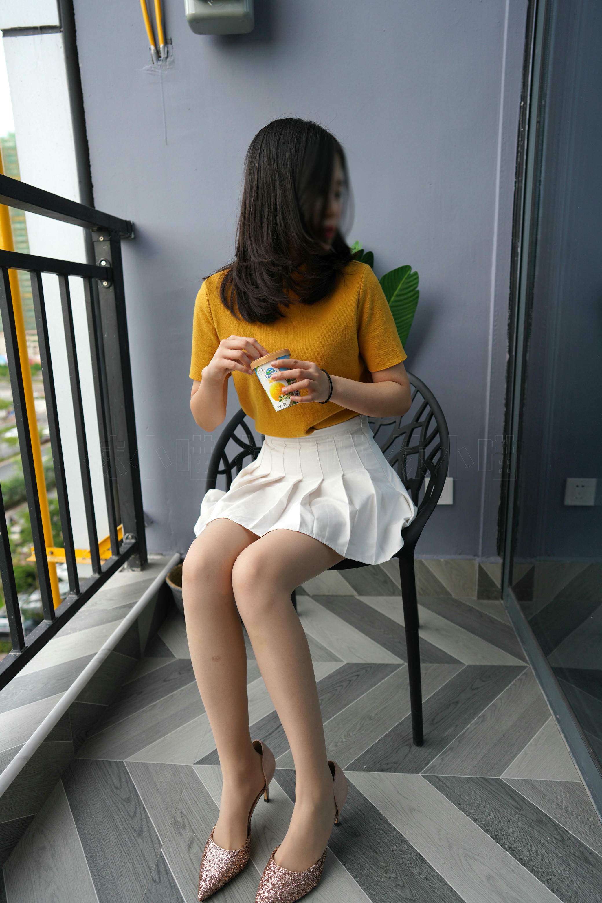 袜小喵 KT194 滴到腿上了 [59P+107M]_第1集