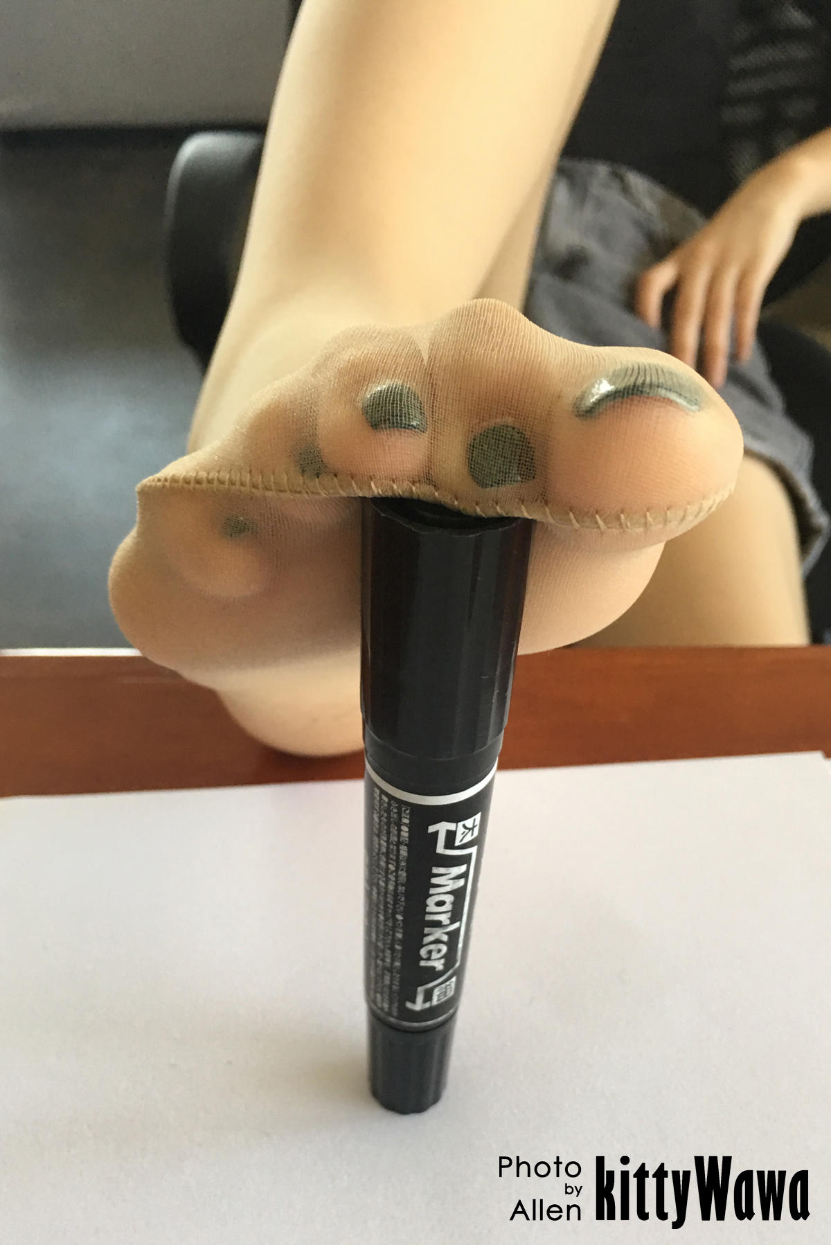 袜小喵 KT002 玩物 马克笔 [99P+18M]_第2集