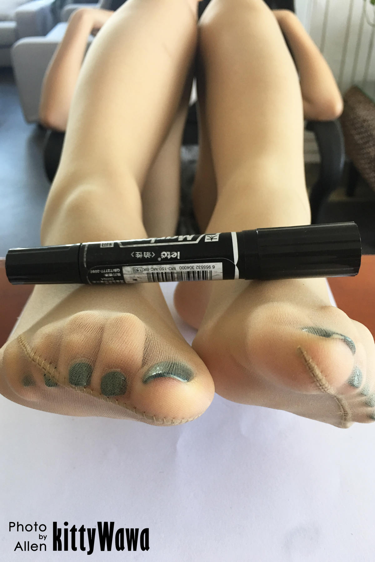 袜小喵 KT002 玩物 马克笔 [99P+18M]_第3集