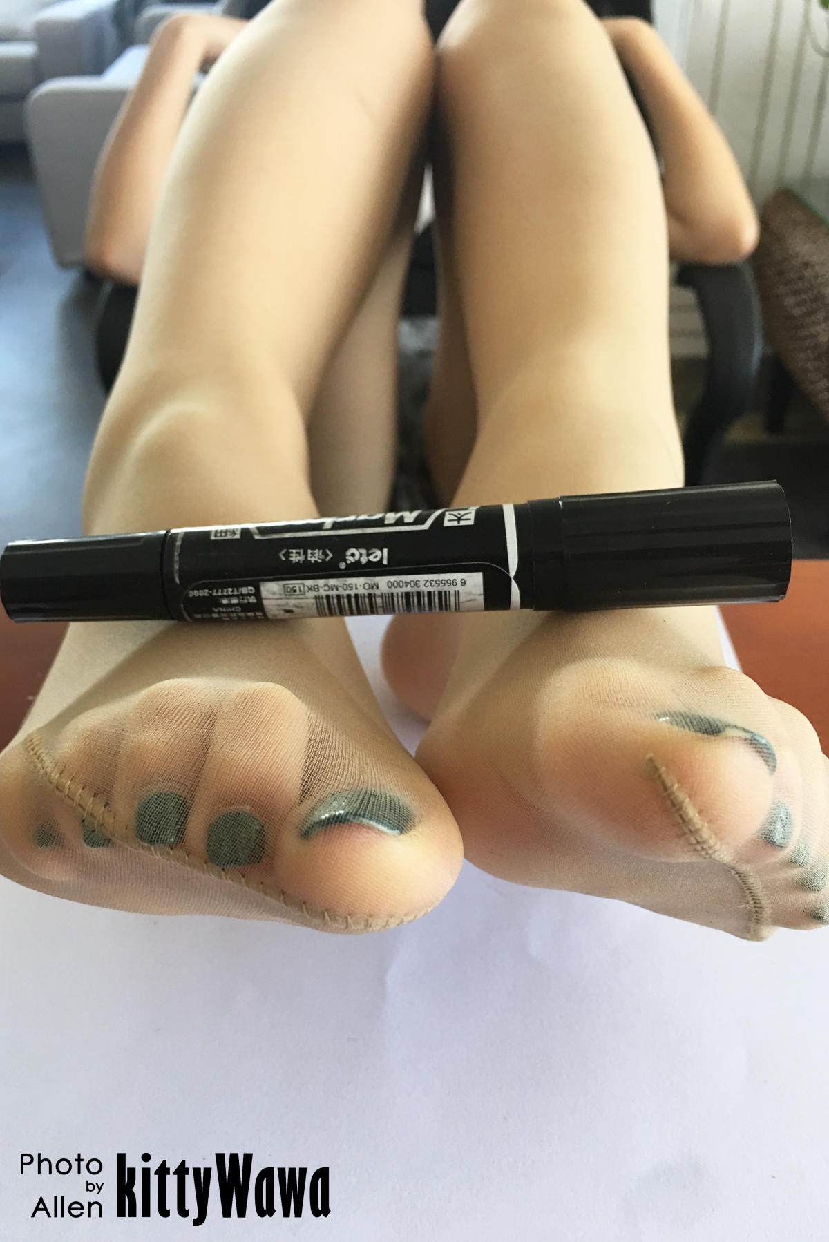 袜小喵 KT002 玩物 马克笔 [99P+18M]_第3集