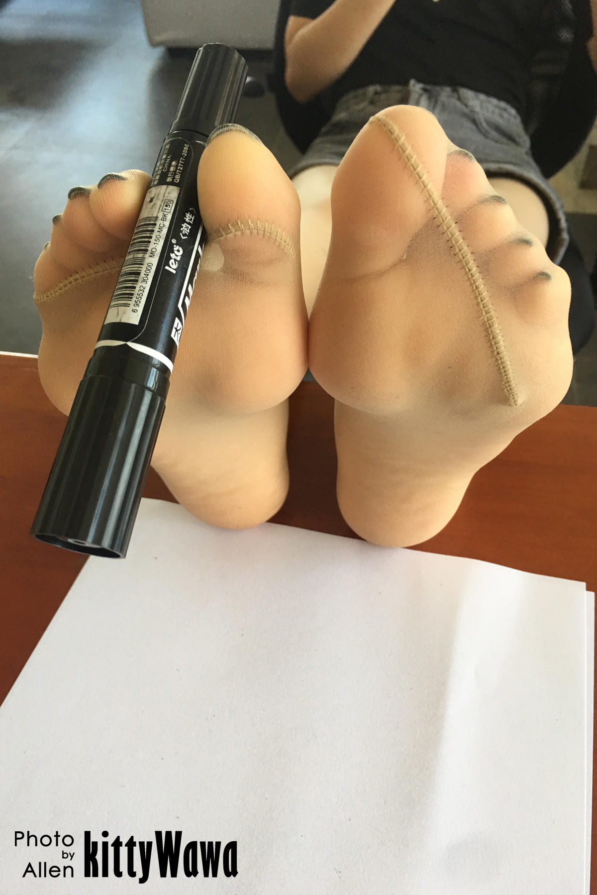 袜小喵 KT002 玩物 马克笔 [99P+18M]_第3集