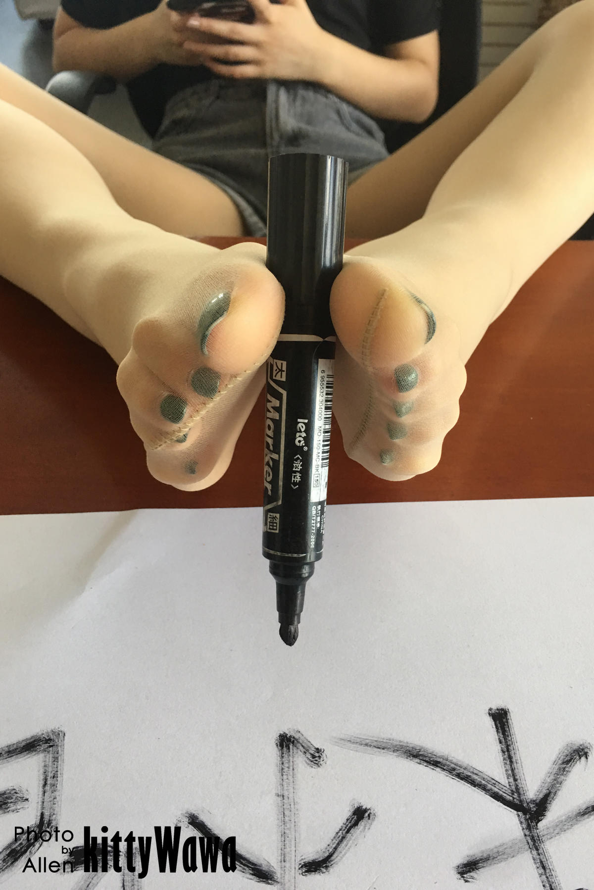 袜小喵 KT002 玩物 马克笔 [99P+18M]_第4集