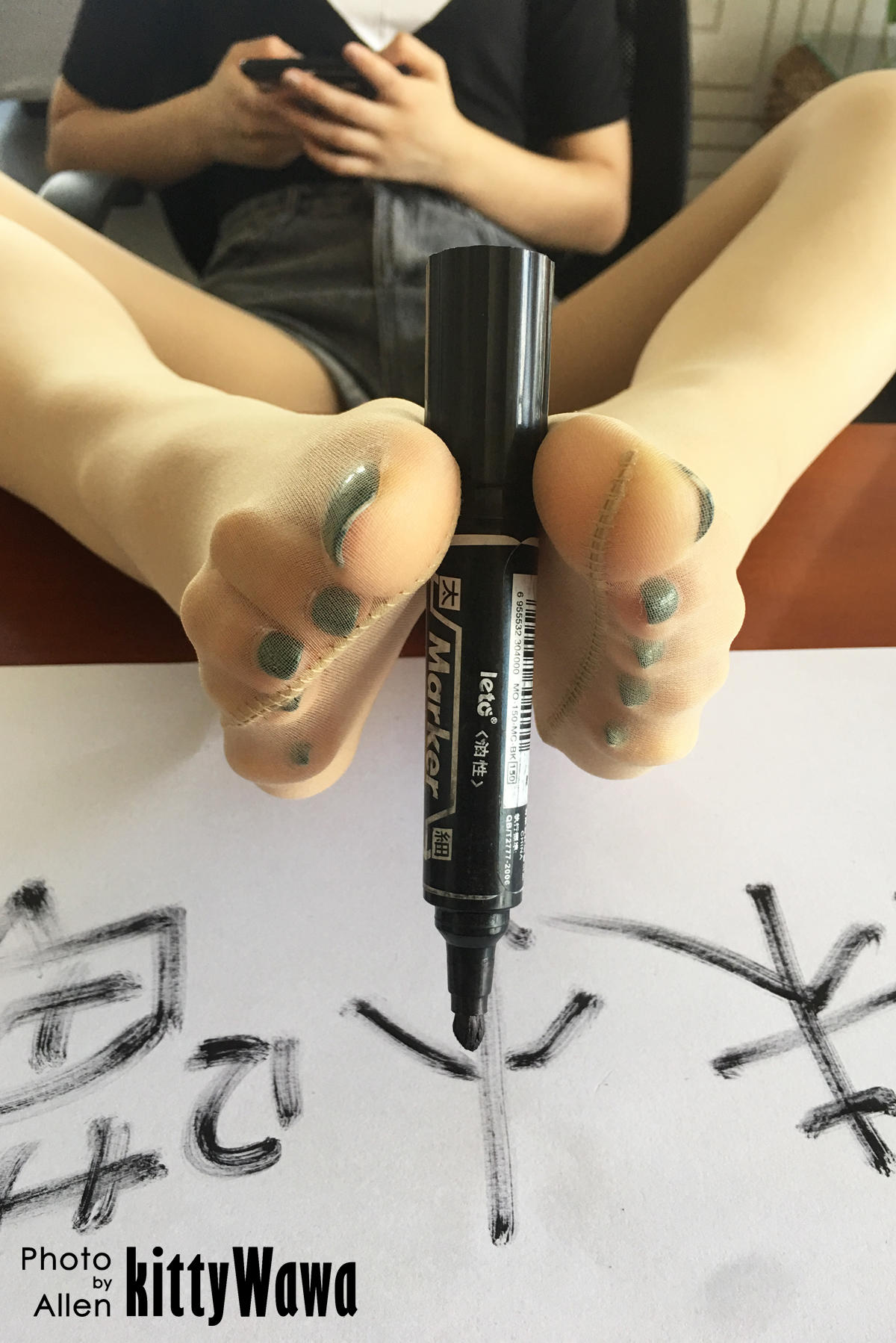 袜小喵 KT002 玩物 马克笔 [99P+18M]_第4集