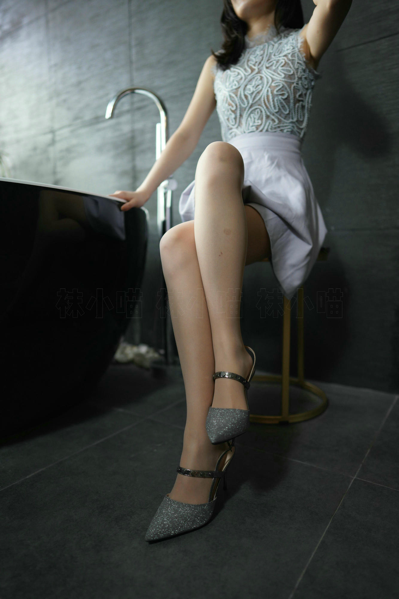 袜小喵 KT204 迷人的危险 [59P+218M]_第1集