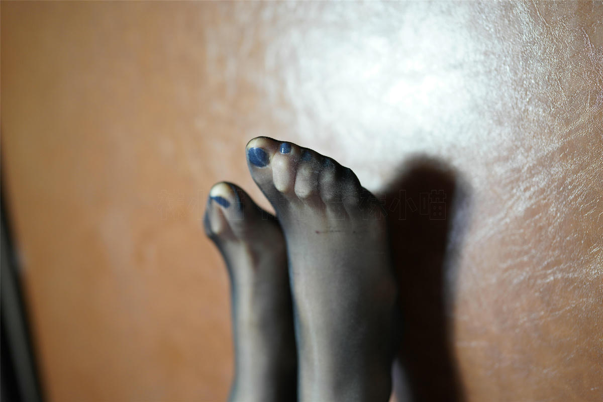 袜小喵 KT206 发起总攻吧 [60P+145M]_第1集