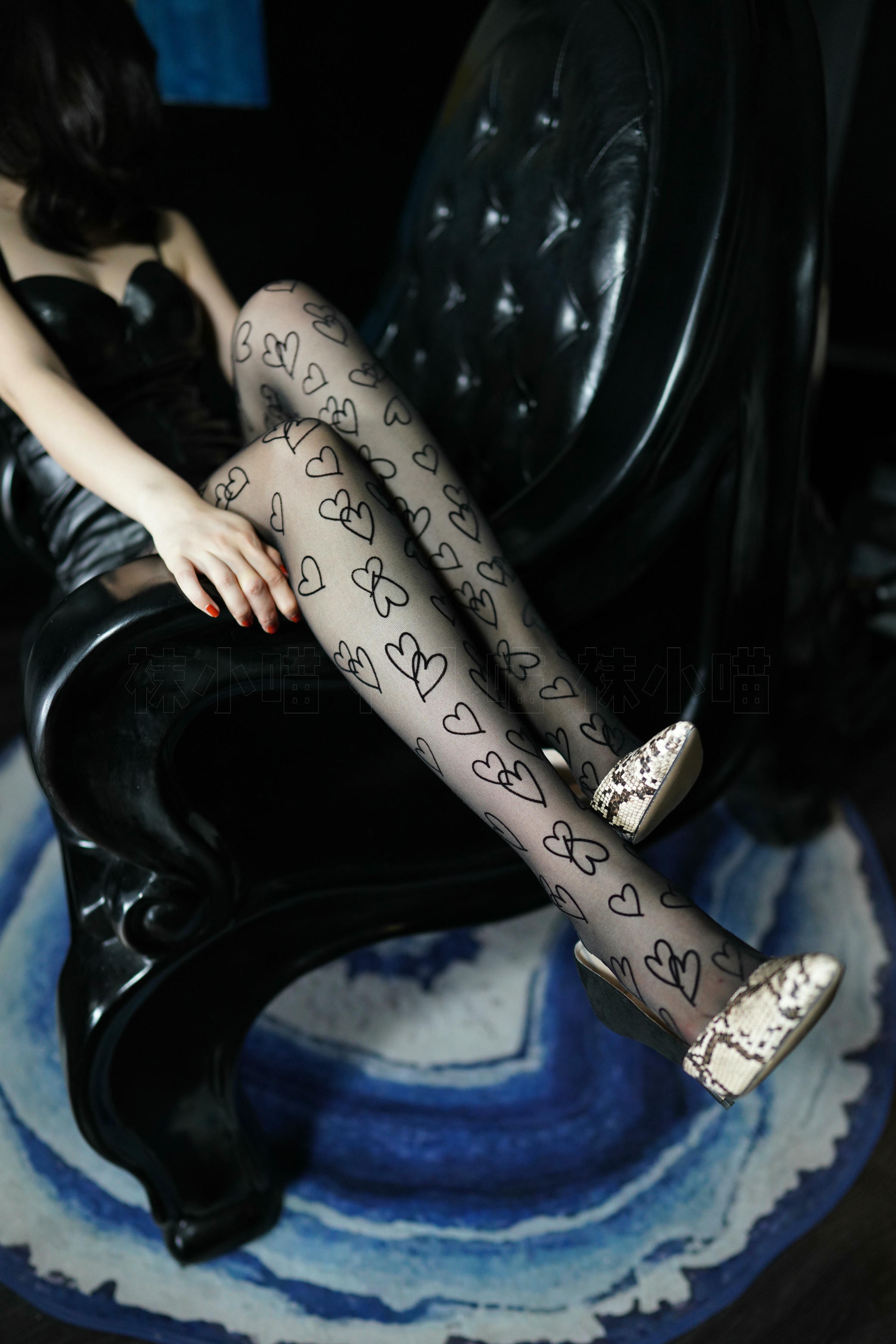 袜小喵 KT209 爱意四射 [59P+102M]_第3集