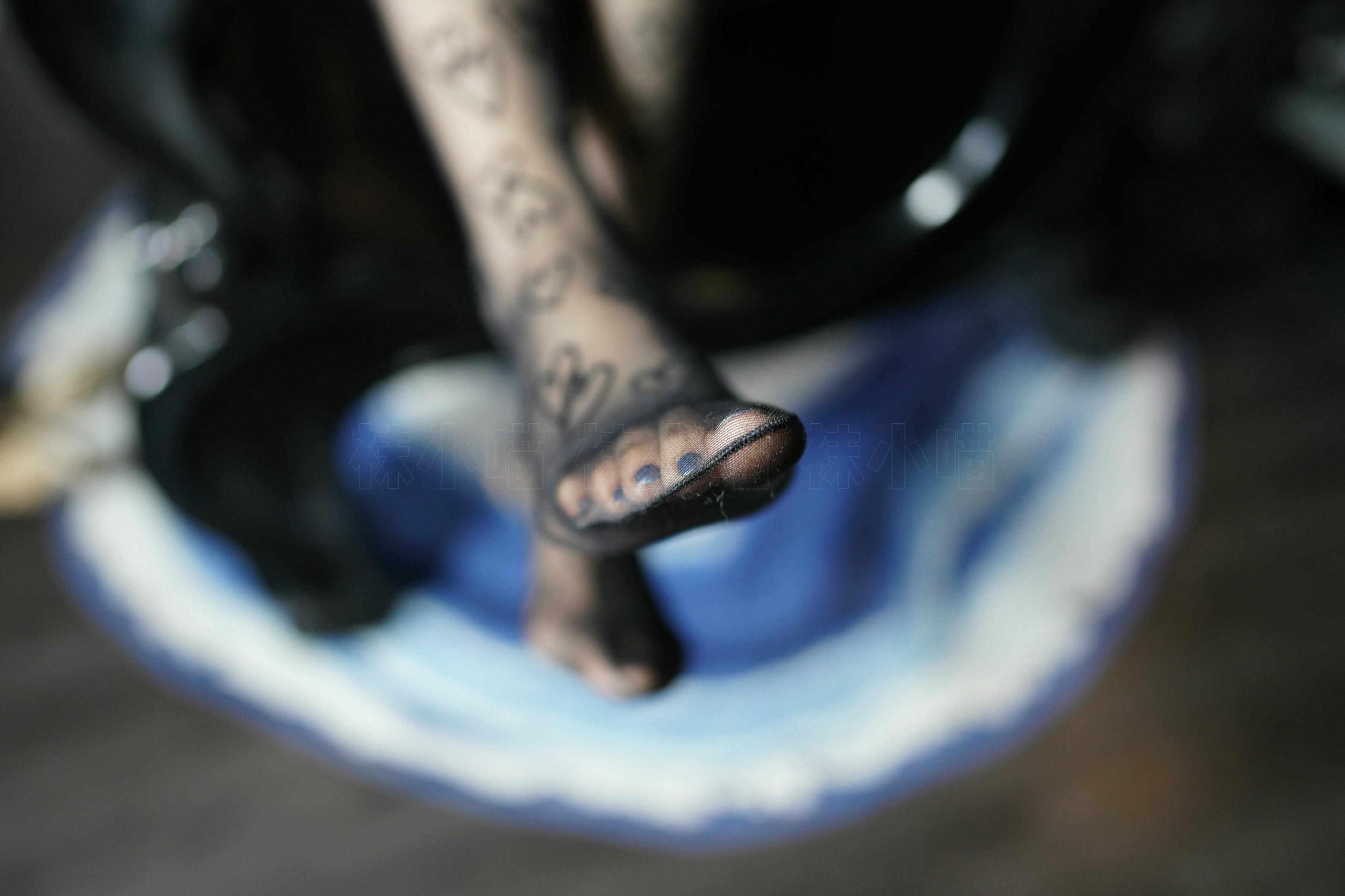 袜小喵 KT209 爱意四射 [59P+102M]_第3集