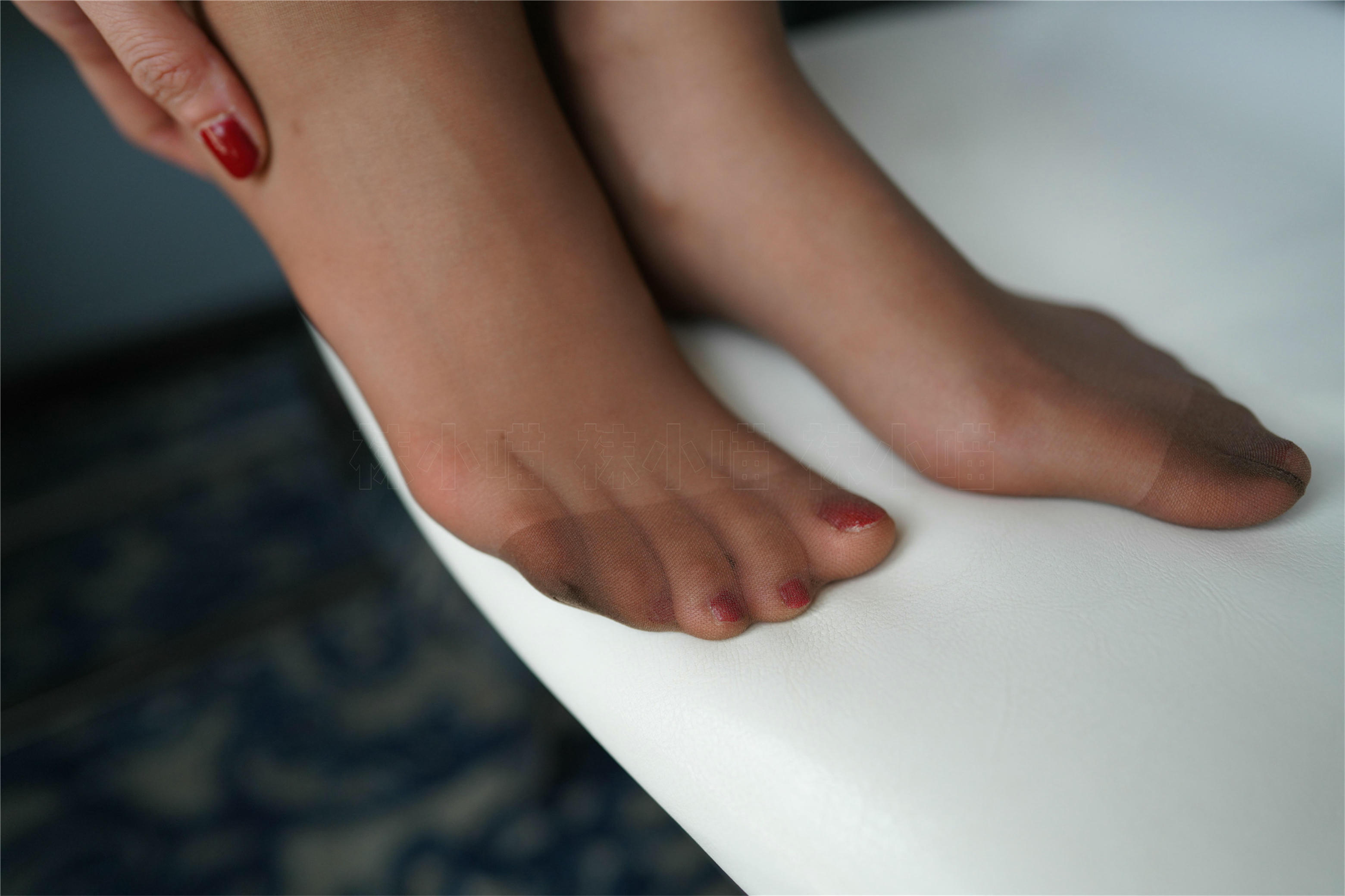 袜小喵 KT211 爱我的请举手 [60P+172M]_第3集