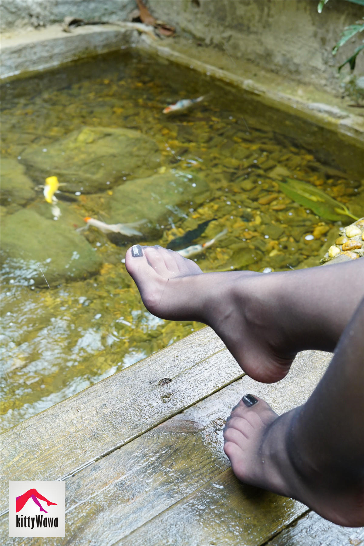 袜小喵 KT021 长靴也遮不住正义 [99P+21M]_第4集