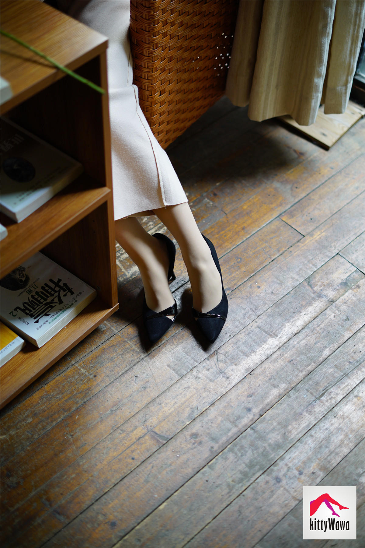 袜小喵 KT022 女王和喵 [99P+25M]_第4集