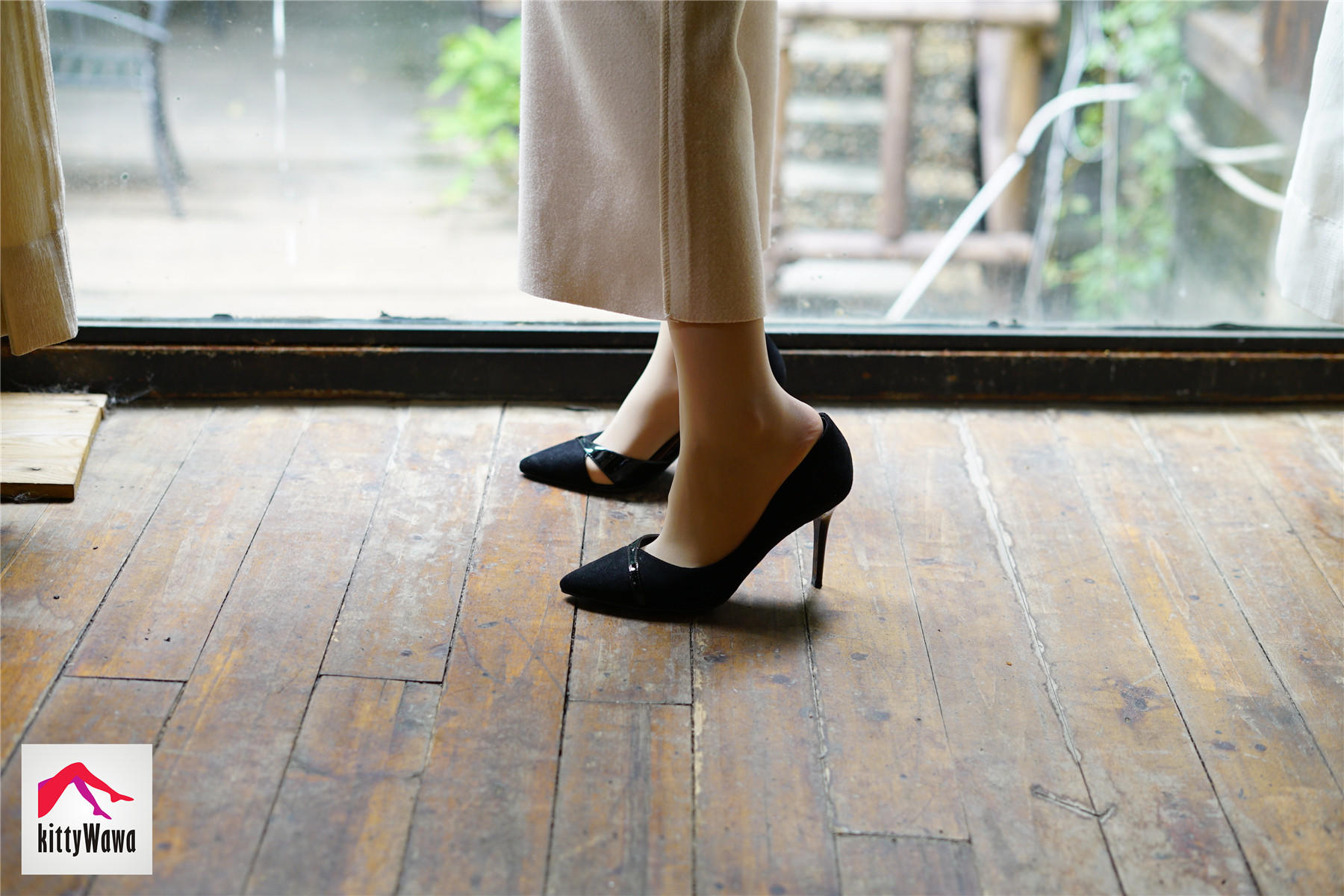 袜小喵 KT022 女王和喵 [99P+25M]_第1集