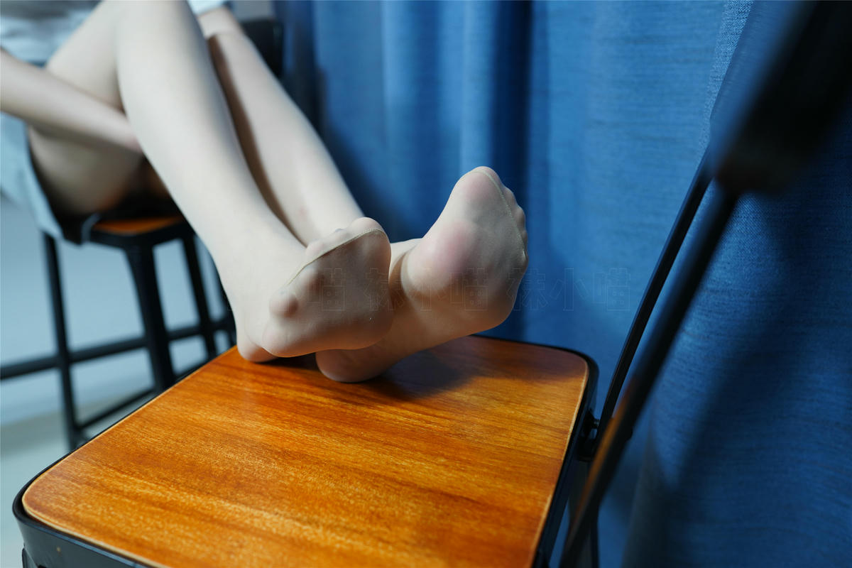 袜小喵 KT224 高脚凳女王 [95P+297M]_第2集