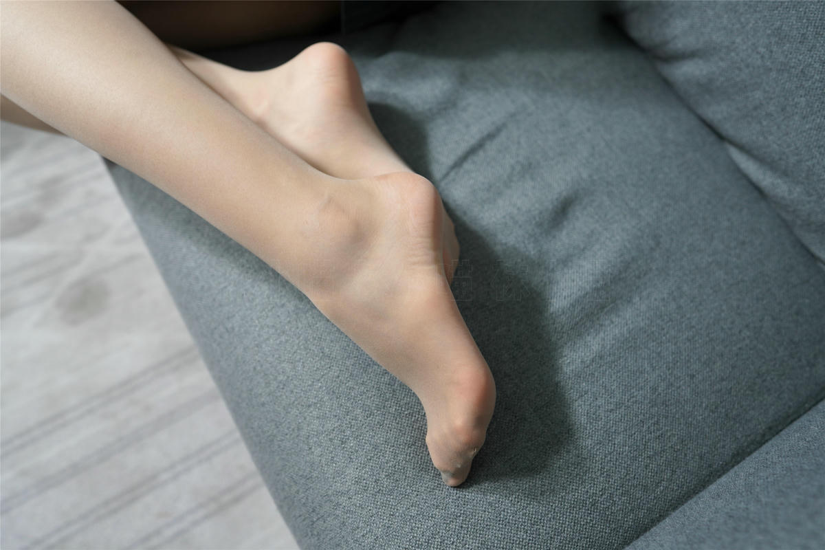 袜小喵 KT225 别说话！看腿 [96P+171M]_第3集