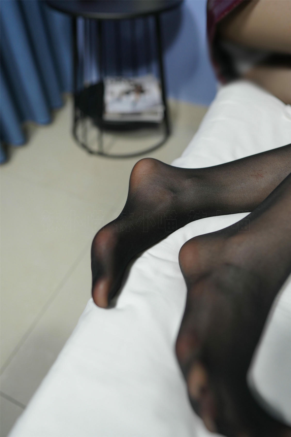 袜小喵 KT227 酒红黑丝是绝配 [86P+101M]_第4集